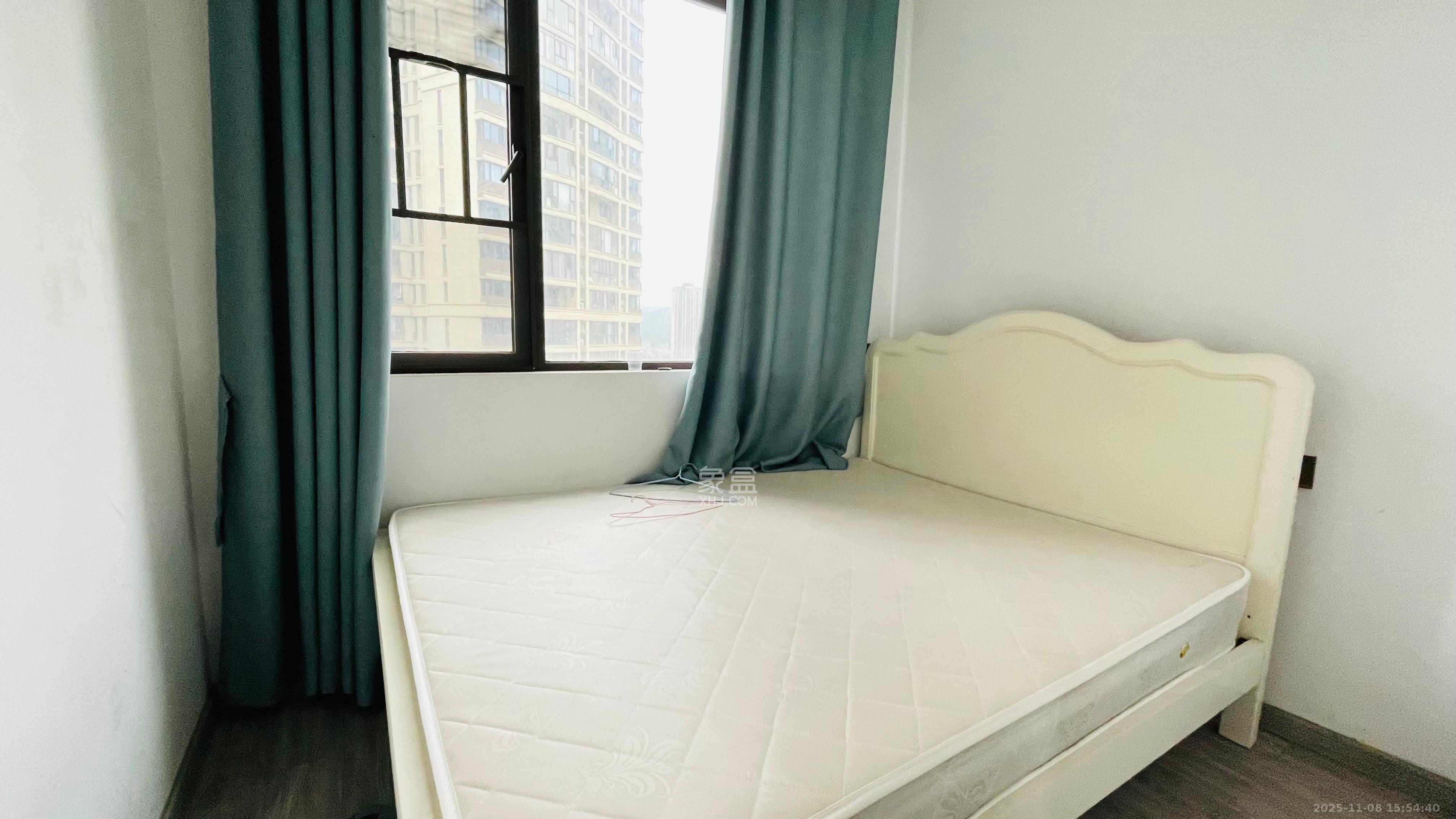 融创融公馆（融创臻苑）  4室2厅2卫    2200.0元/月室内图