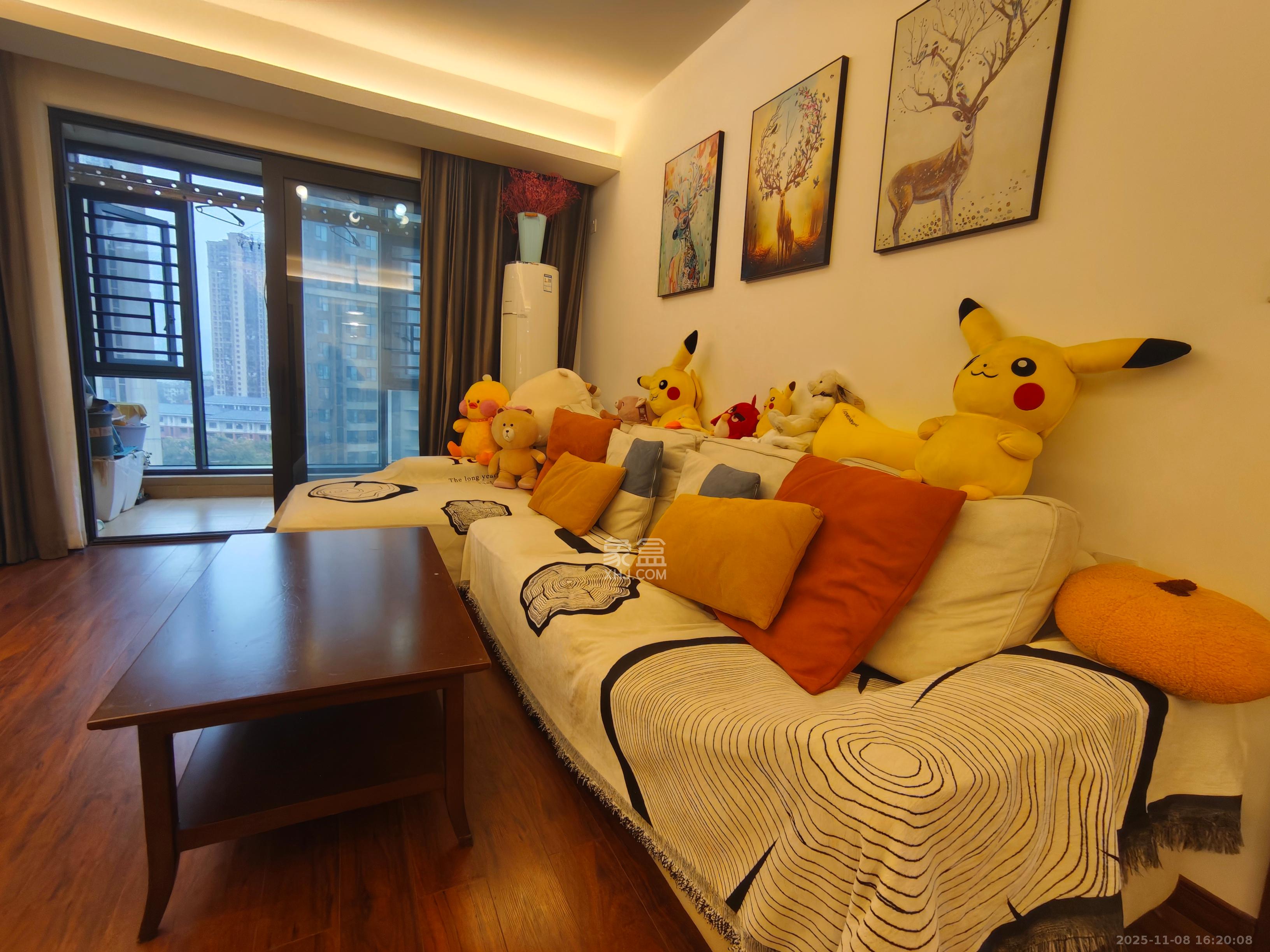 万科里金域国际 3室2厅2卫 4500.0元/月 万科里金域国际 3室2厅2卫 4500.0元/月室内图