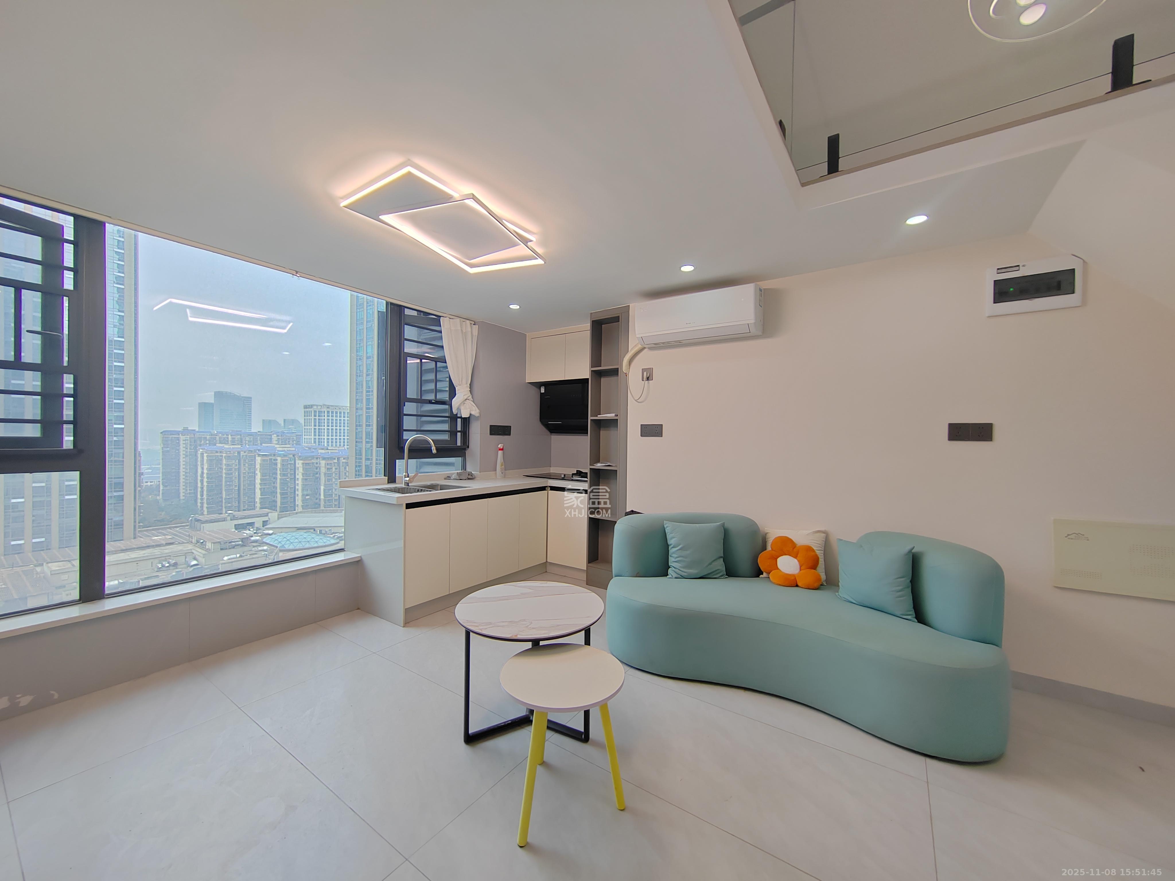 卓越中寰  2室1厅1卫    2500.0元/月