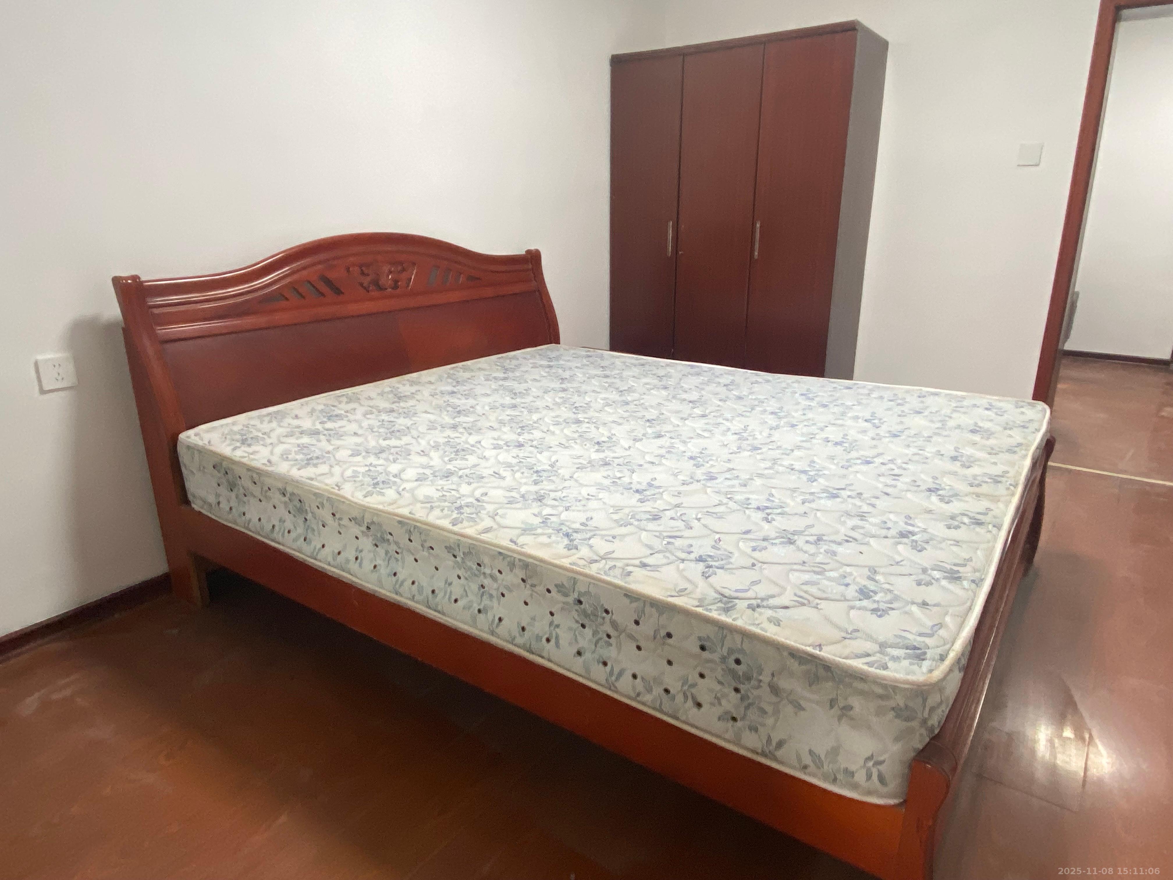 钟馗庙小区  1室1厅1卫    1100.0元/月室内图