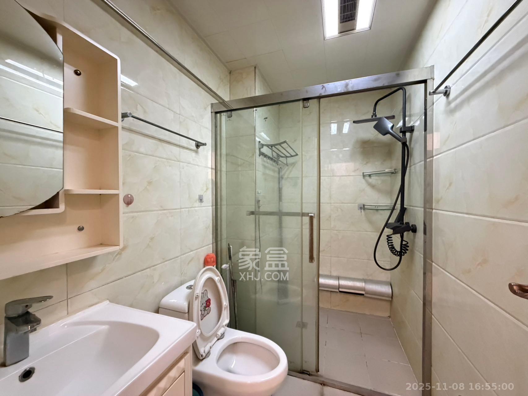 东怡外国（南湖一号)  2室1厅1卫    2800.0元/月室内图