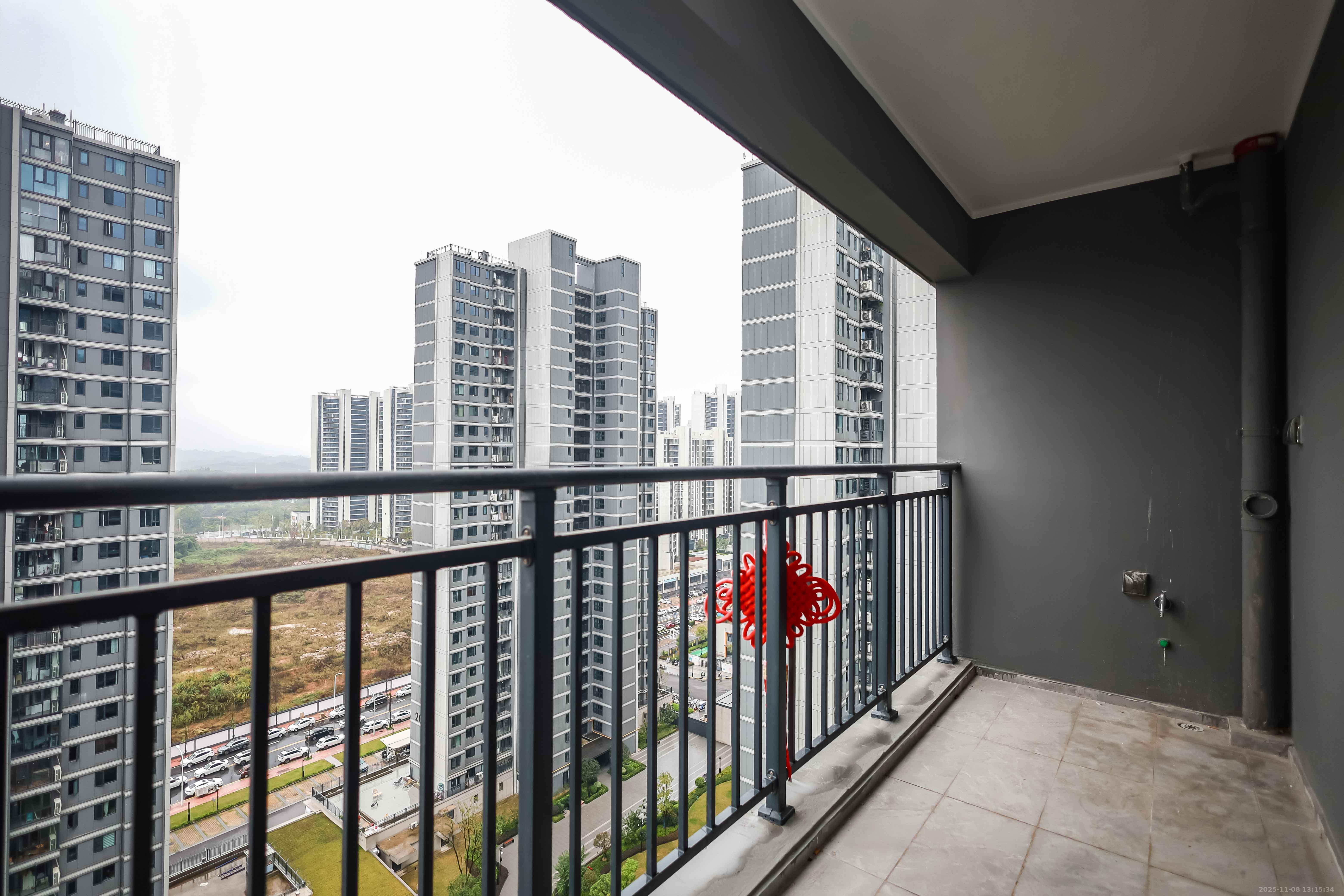 百世云境 3室2厅2卫 89.0万 百世云境 3室2厅2卫 89.0万阳台