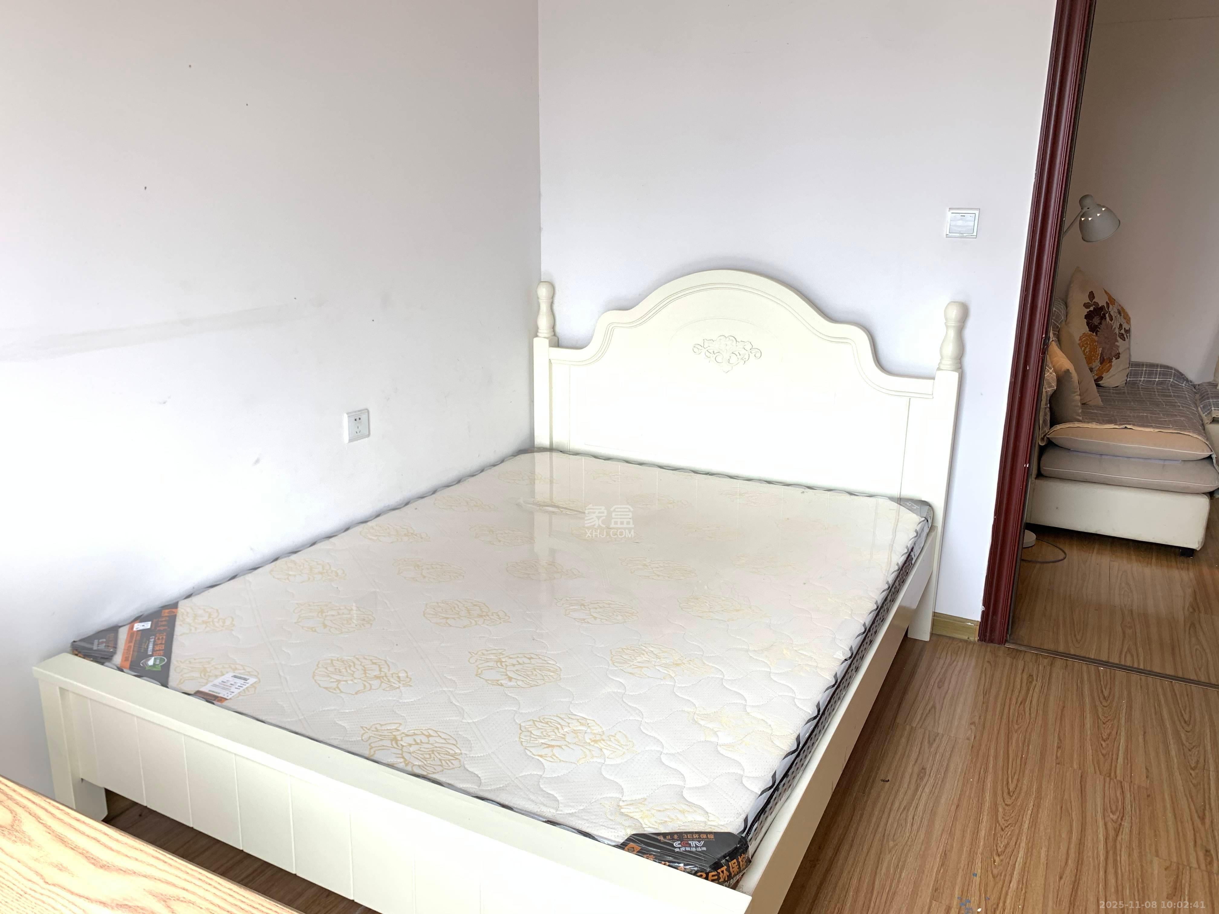 铂宫 2室1厅1卫 2200.0元/月 铂宫 2室1厅1卫 2200.0元/月室内图