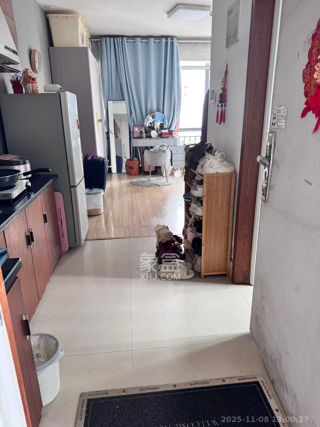 三万英尺 1室1厅1卫 1500.0元/月 三万英尺 1室1厅1卫 1500.0元/月室内图