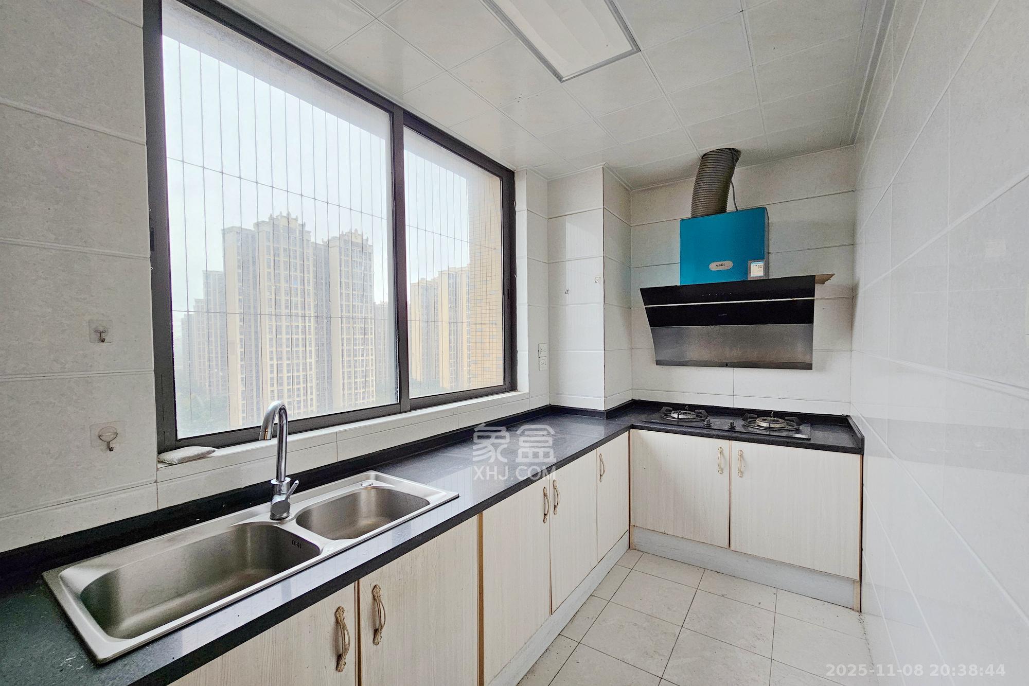 新华都万家城 3室2厅2卫 110.0万 新华都万家城 3室2厅2卫 110.0万其他