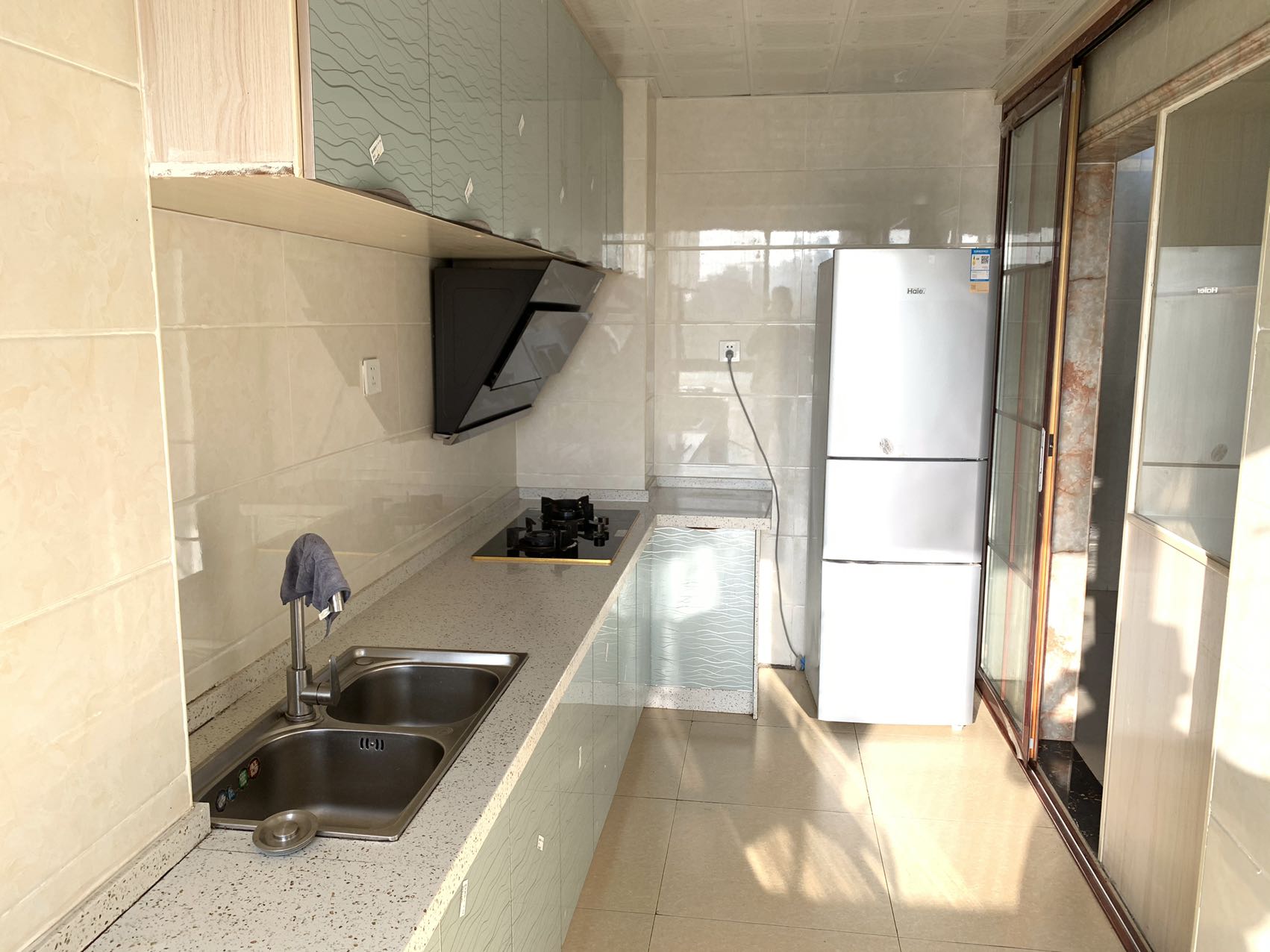 大汉资江城  3室2厅1卫    1700.0元/月室内图