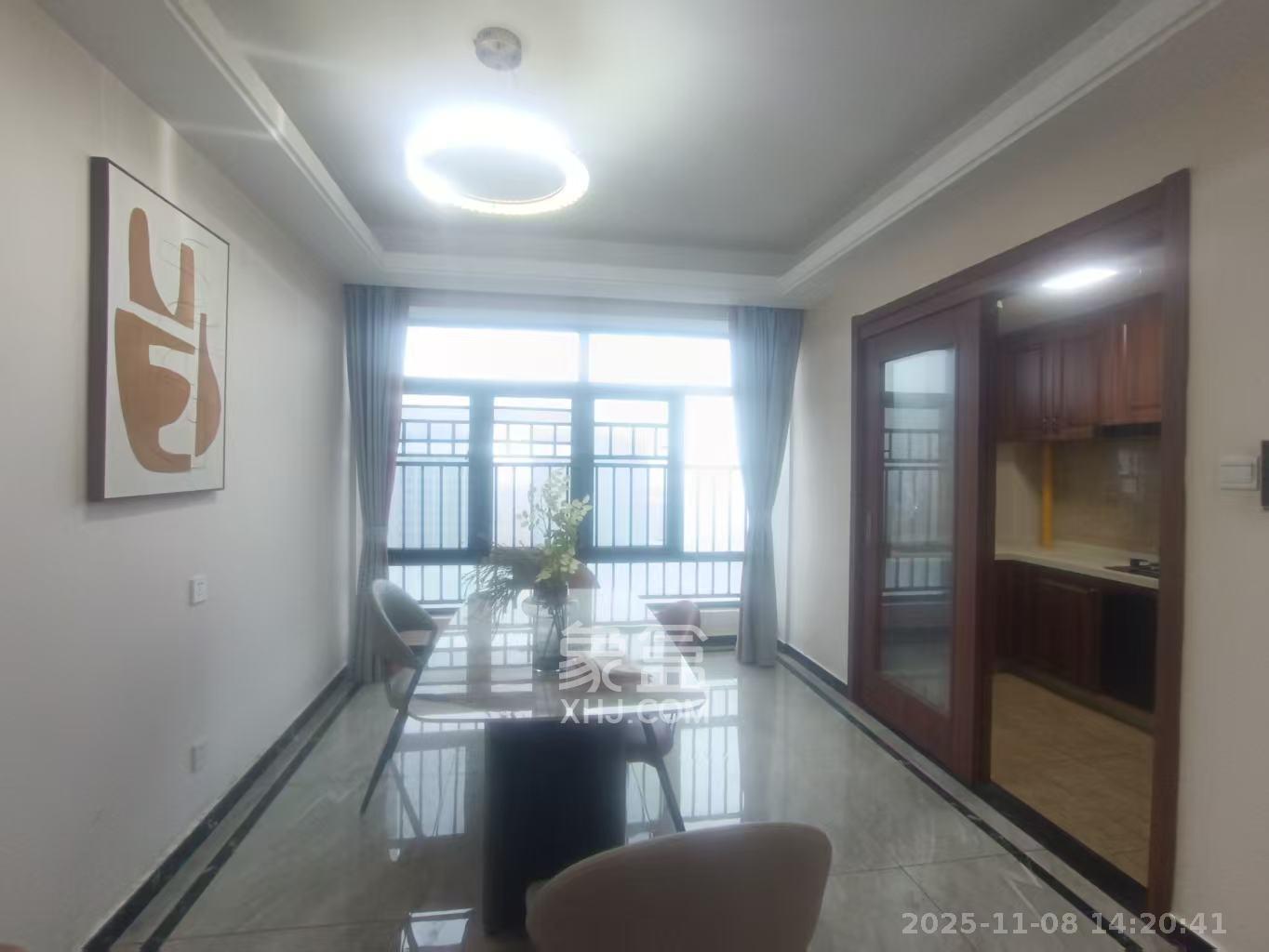 万润滨江天著  4室2厅1卫    3000.0元/月室内图