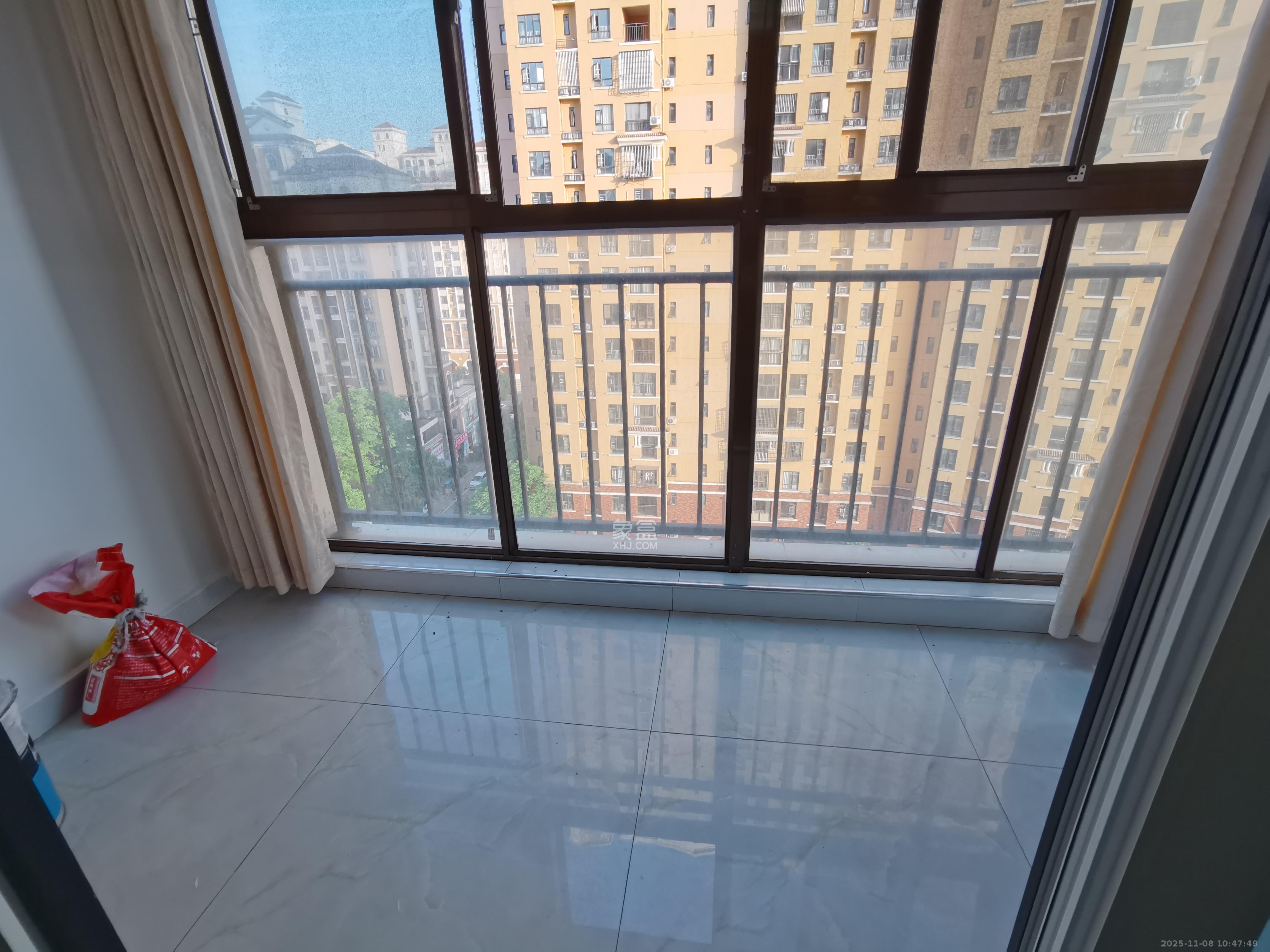 米兰春天 3室2厅1卫 1680.0元/月 米兰春天 3室2厅1卫 1680.0元/月室内图