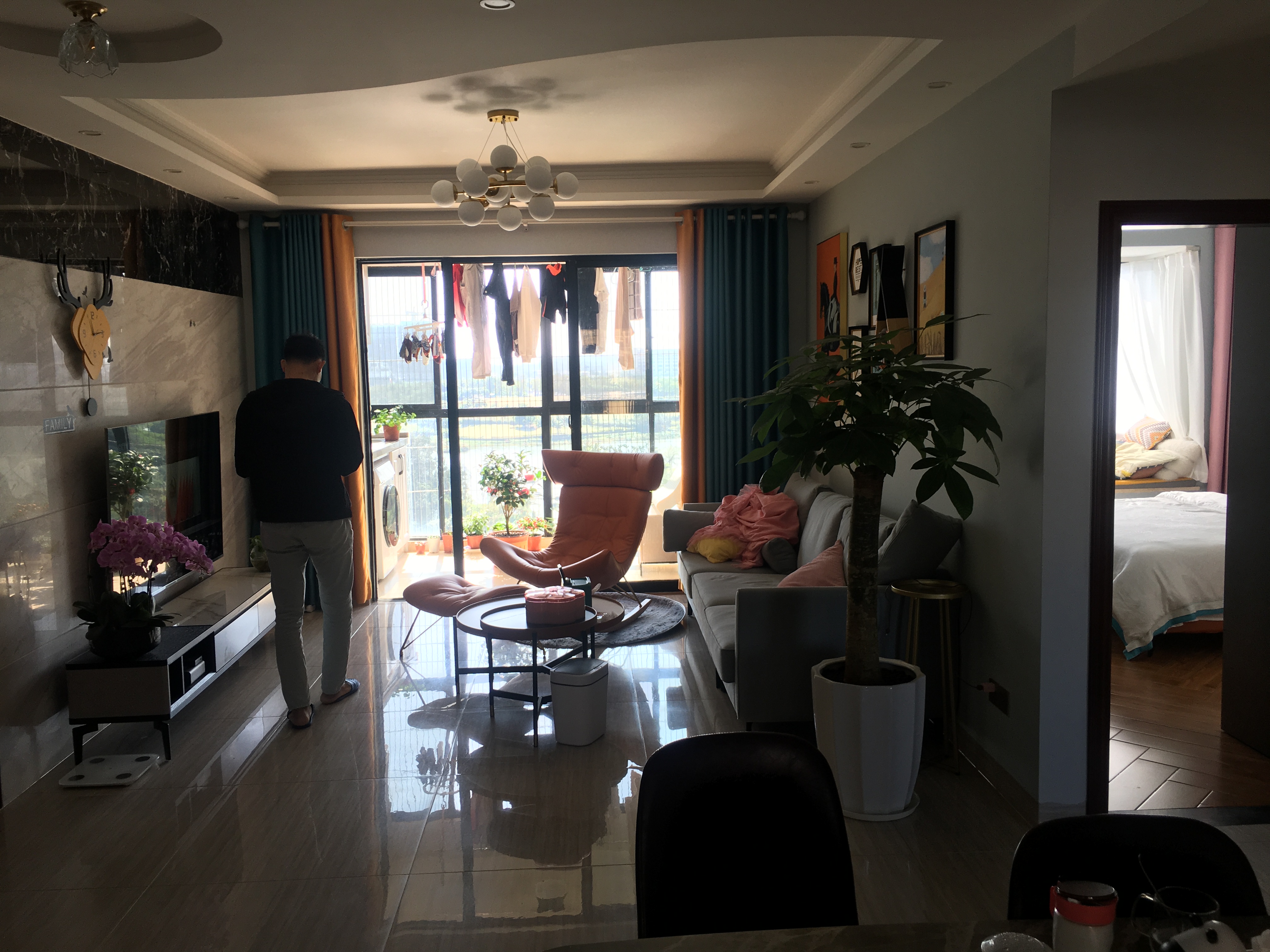 美湖美舍  2室2厅1卫    135.0万室内图