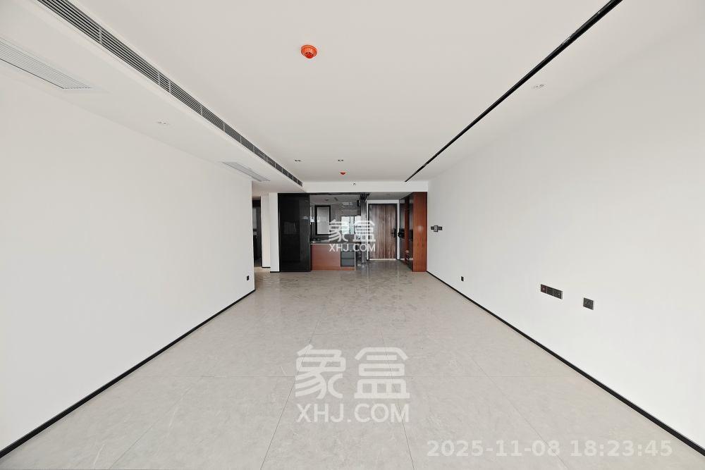 万科魅力之城 4室2厅2卫 3600.0元/月 万科魅力之城 4室2厅2卫 3600.0元/月室内图