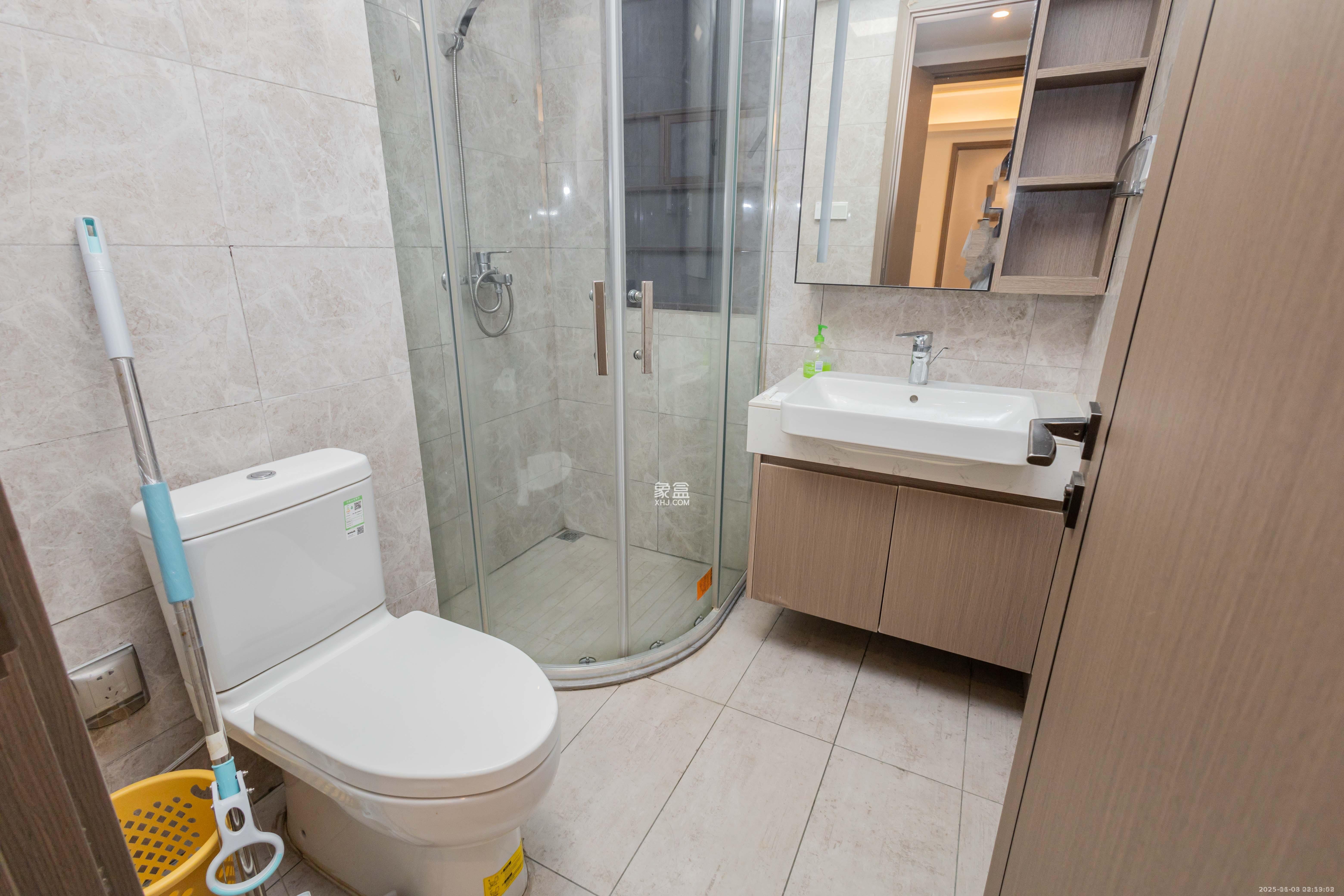 金茂建发观悦 3室2厅2卫 3500.0元/月 金茂建发观悦 3室2厅2卫 3500.0元/月室内图