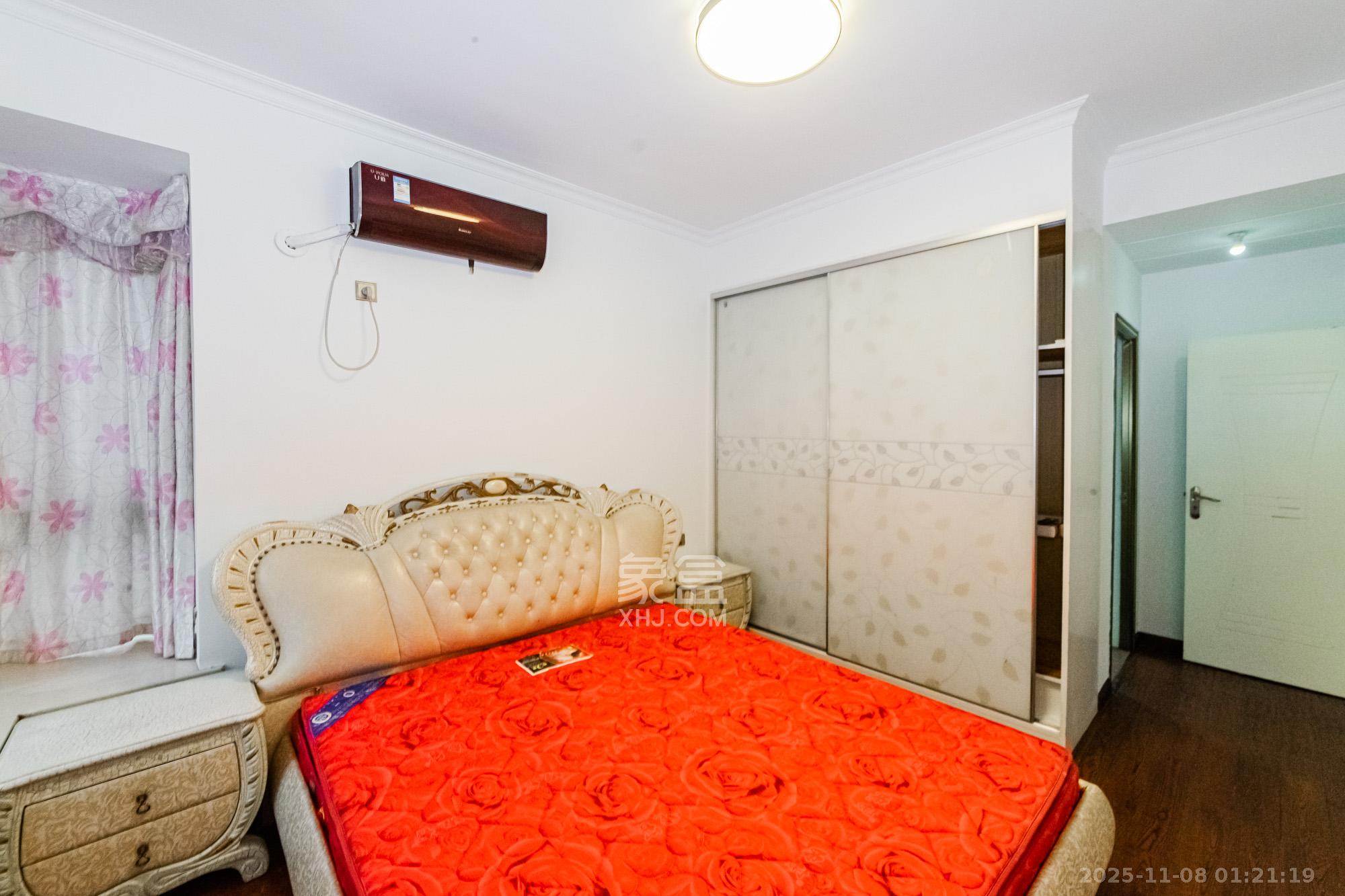 湘江世纪城瑞江苑 3室2厅2卫 78.0万 湘江世纪城瑞江苑 3室2厅2卫 78.0万卧室