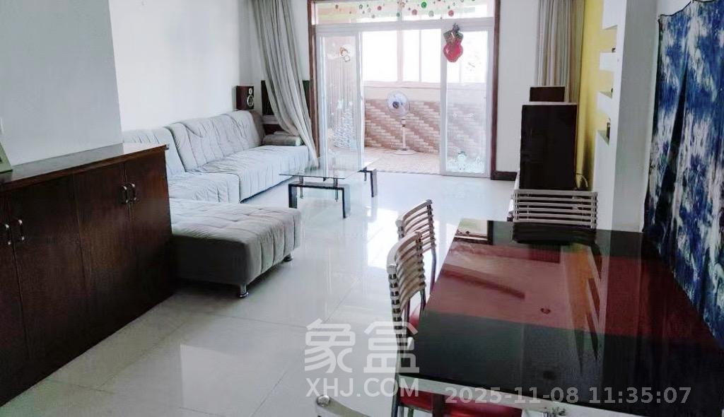 晶华美地  2室1厅1卫    1700.0元/月