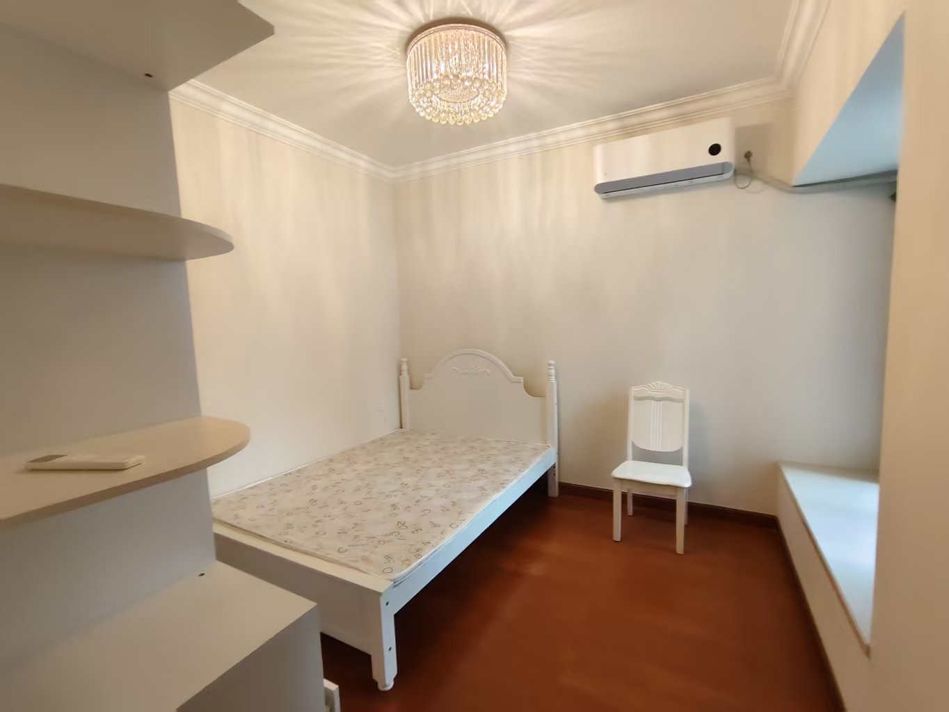 恒大绿洲 2室2厅1卫 1600.0元/月 恒大绿洲 2室2厅1卫 1600.0元/月室内图