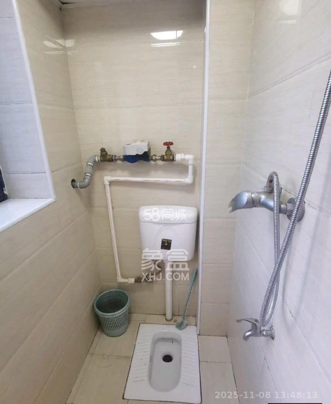 湘图大厦  1室1厅1卫    1700.0元/月室内图