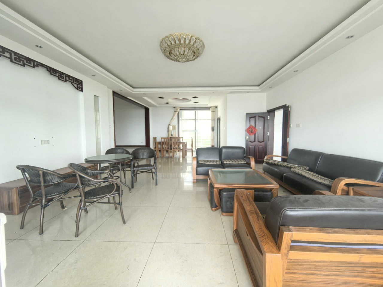 阳光经典 4室2厅3卫 480.0万 阳光经典 4室2厅3卫 480.0万室内图