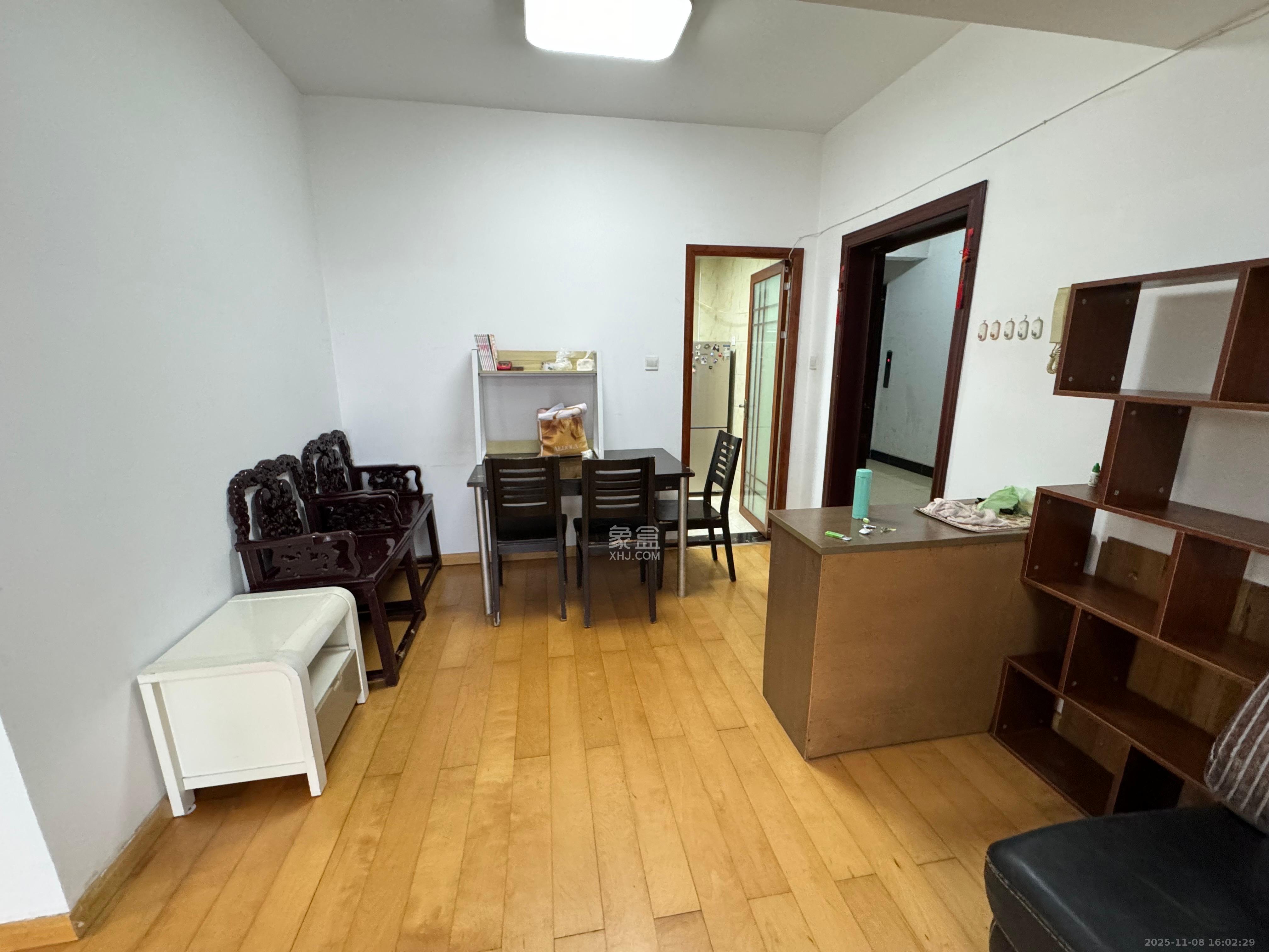 理工大学职工单位房青年汇  2室2厅1卫    1800.0元/月室内图