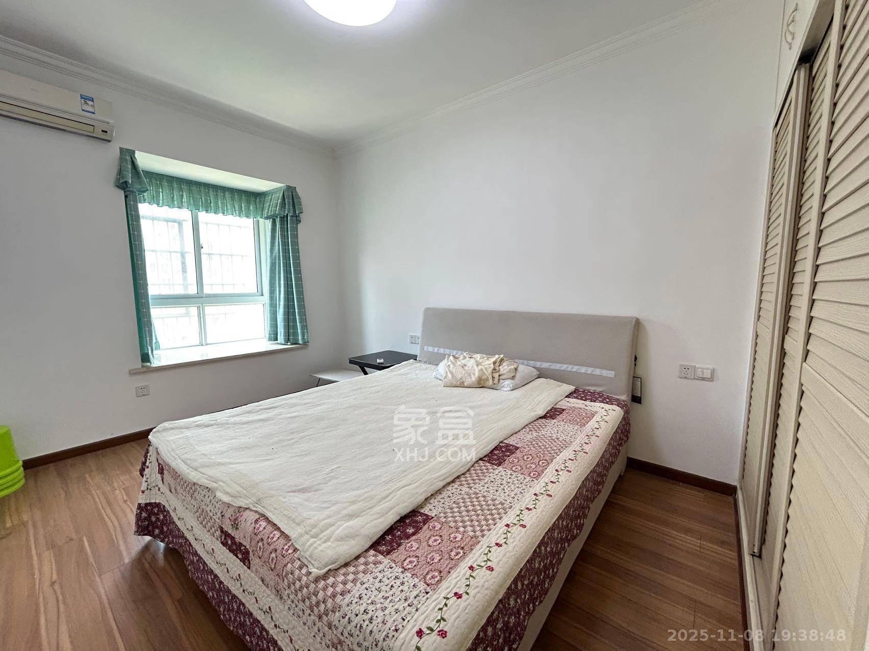 中房F联邦  2室1厅1卫    2000.0元/月室内图