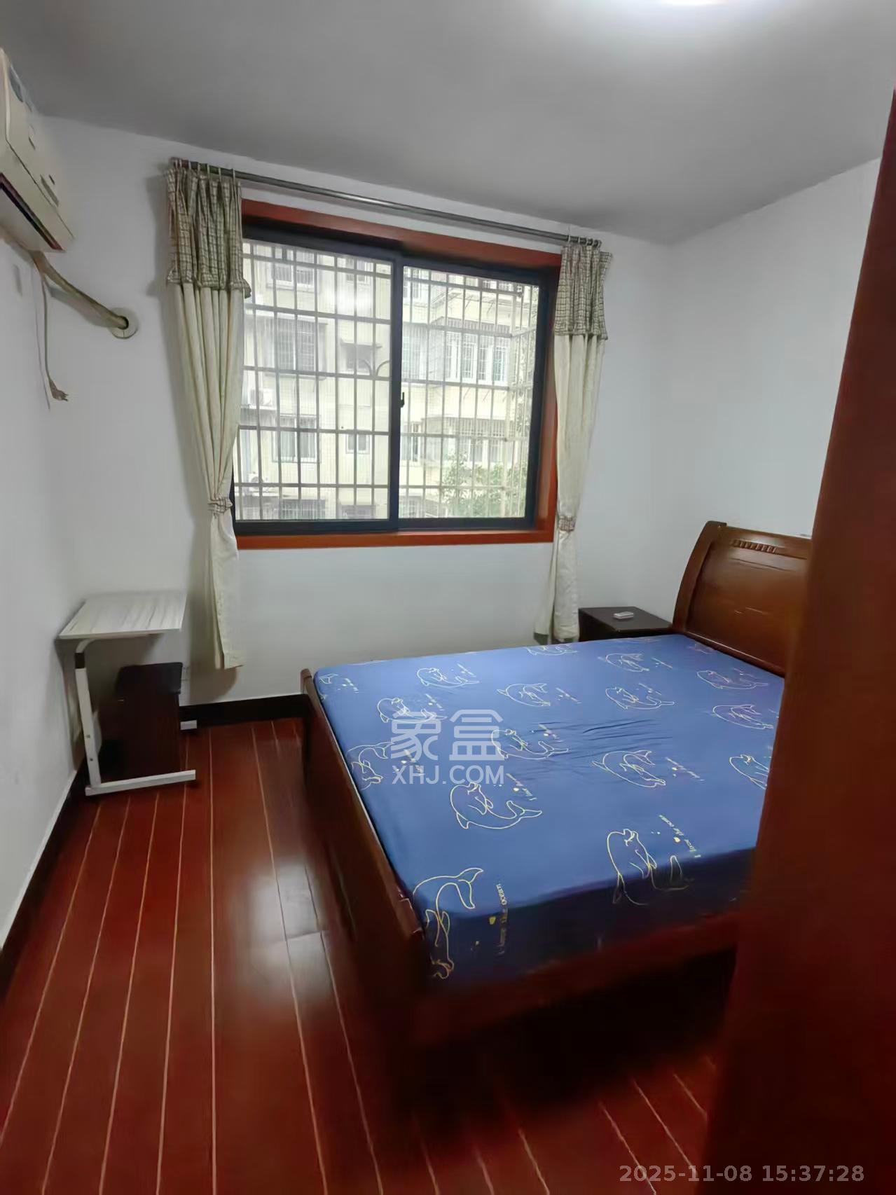 麓谷锦和园 2室2厅1卫 1800.0元/月 麓谷锦和园 2室2厅1卫 1800.0元/月室内图