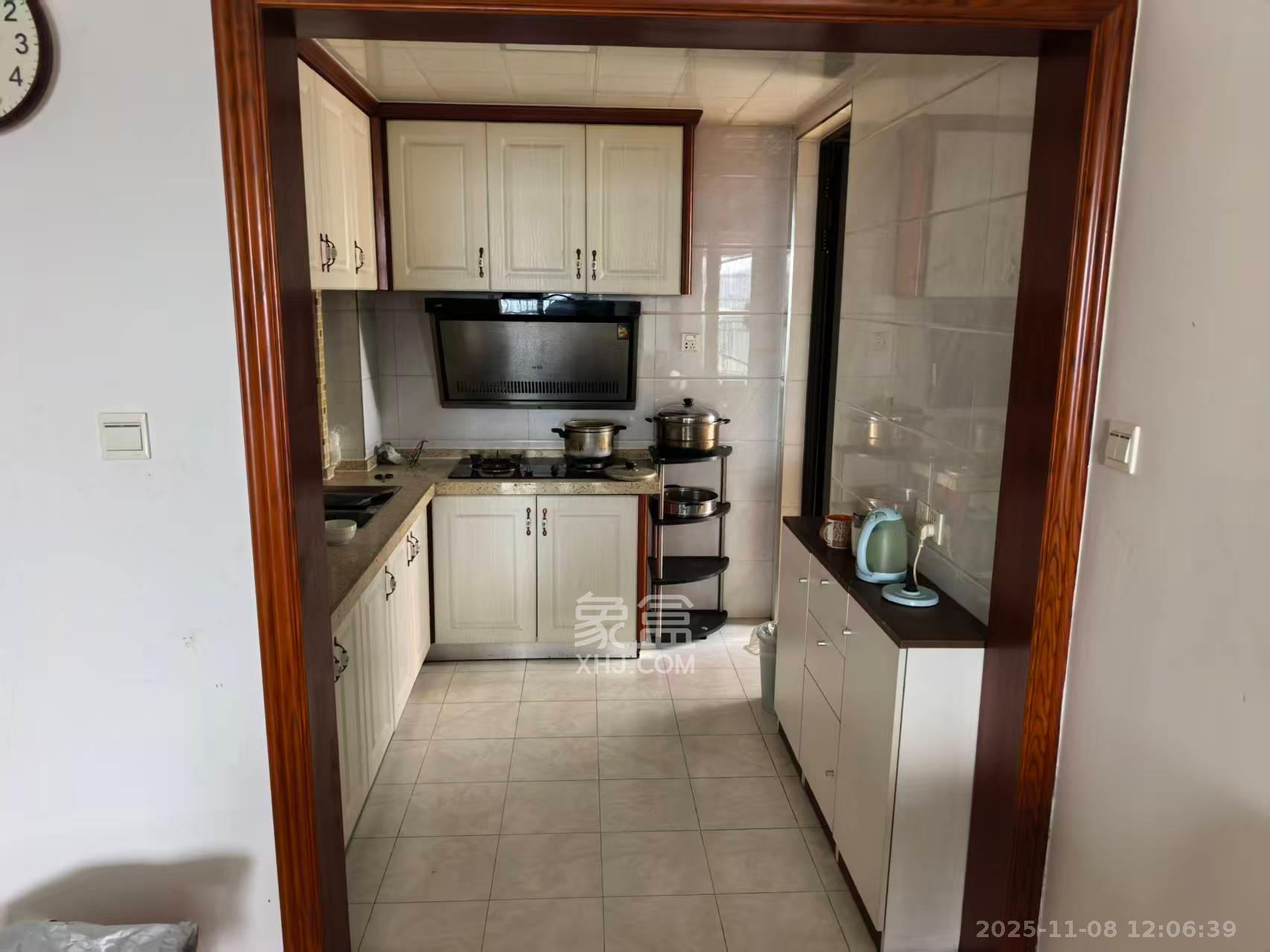 中一九骏(枫桥苑) 3室2厅1卫 2600.0元/月 中一九骏(枫桥苑) 3室2厅1卫 2600.0元/月室内图