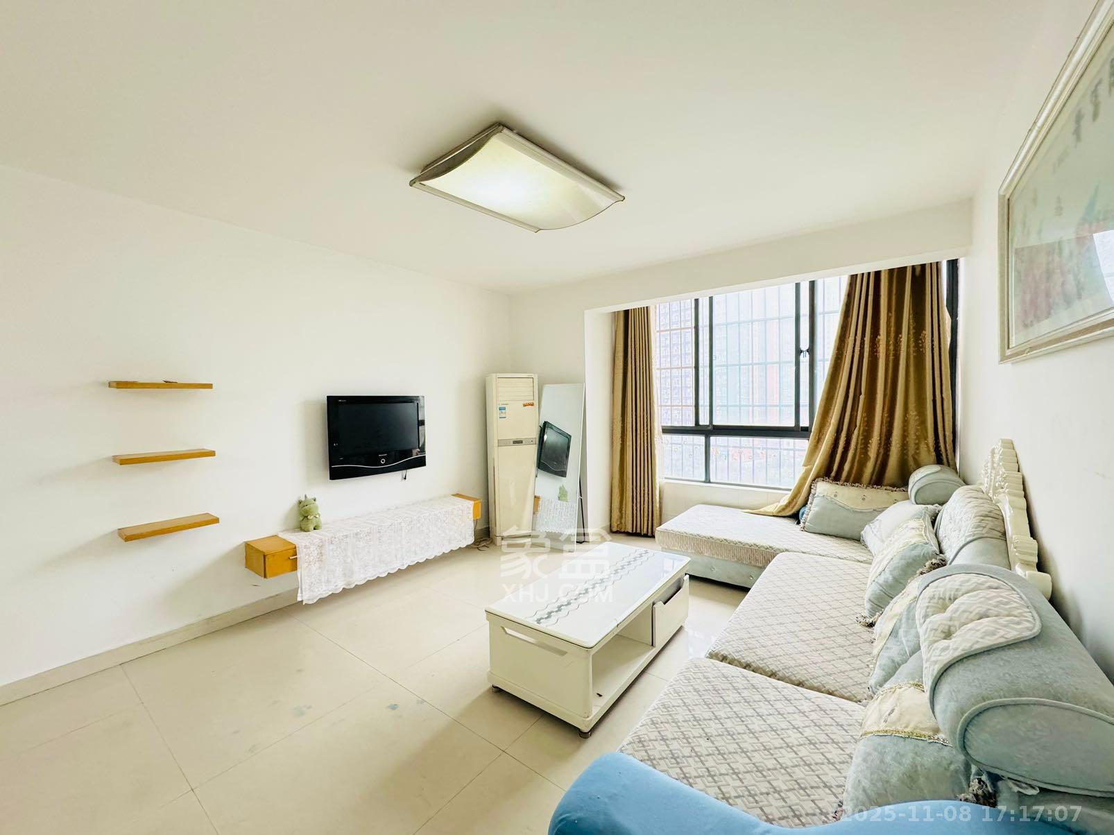 融橙上品 3室1厅1卫 2000.0元/月 融橙上品 3室1厅1卫 2000.0元/月室内图