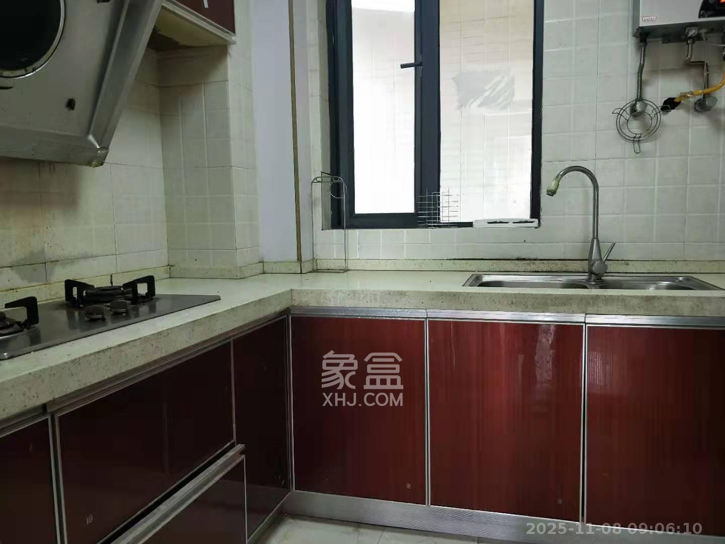 莱茵城  2室2厅1卫    2000.0元/月室内图