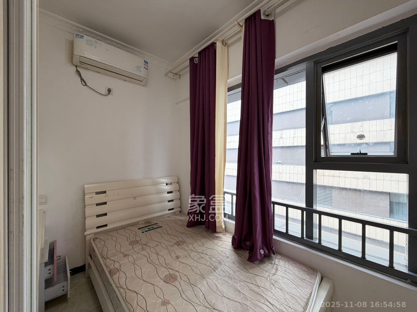 东怡外国（南湖一号)  2室1厅1卫    2800.0元/月室内图