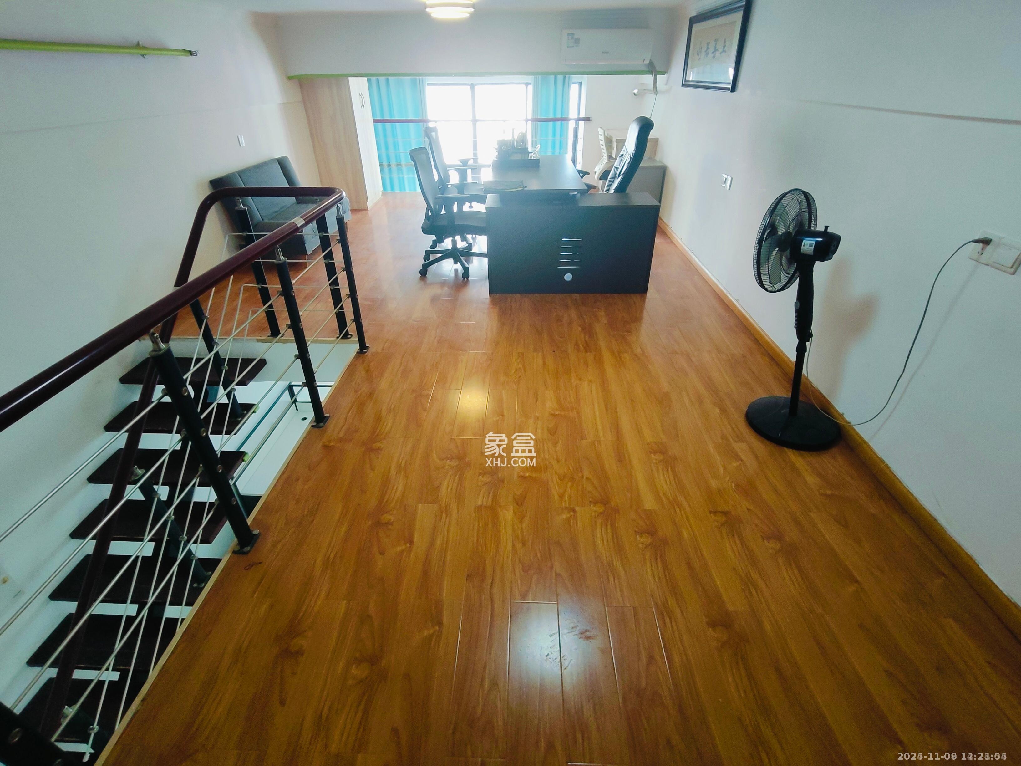 金科时代中心  1室1厅1卫    1700.0元/月室内图