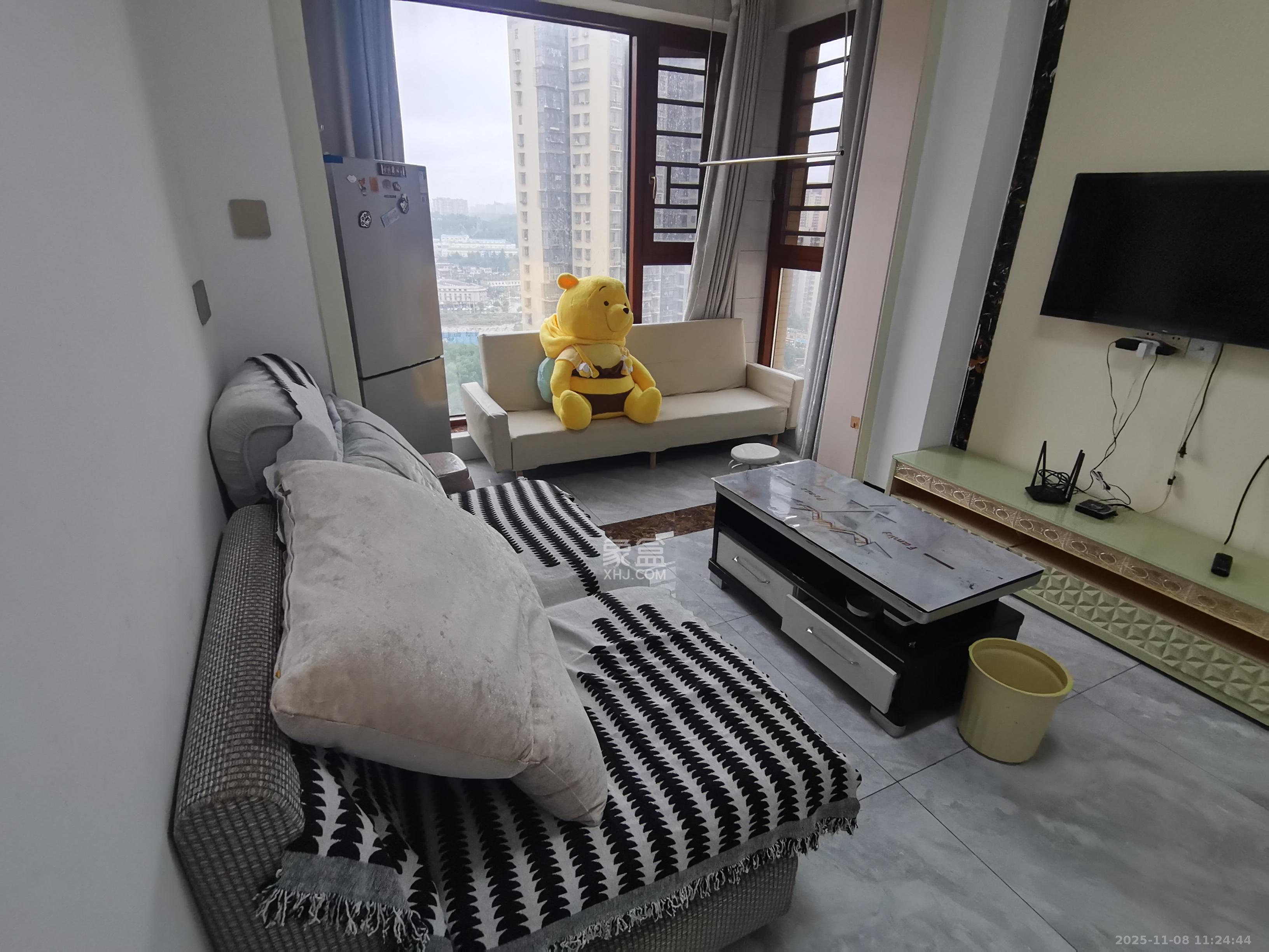 丰园城（鄱阳小区二期）  1室0厅0卫    1400.0元/月室内图