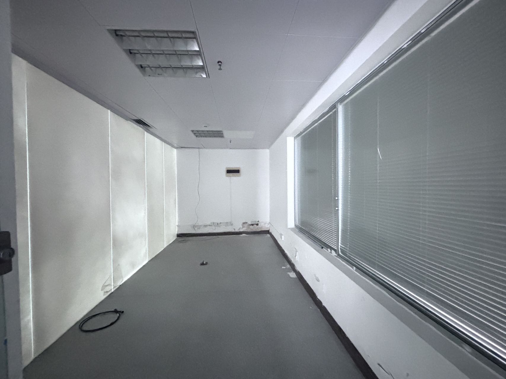 财富广场 3室2厅0卫 15000.0元/月 财富广场 3室2厅0卫 15000.0元/月室内图