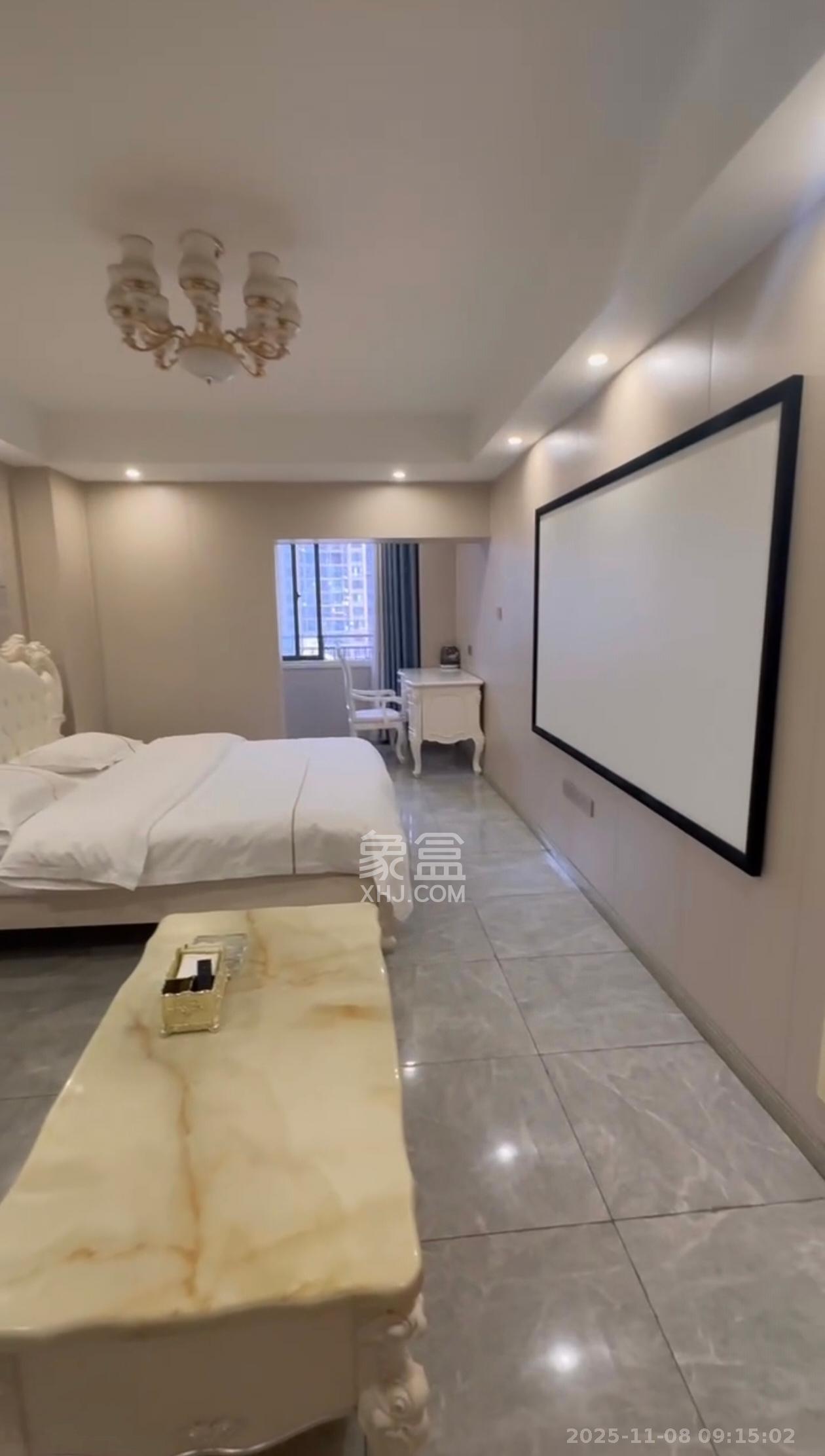 阳光锦城  1室1厅1卫    1600.0元/月室内图