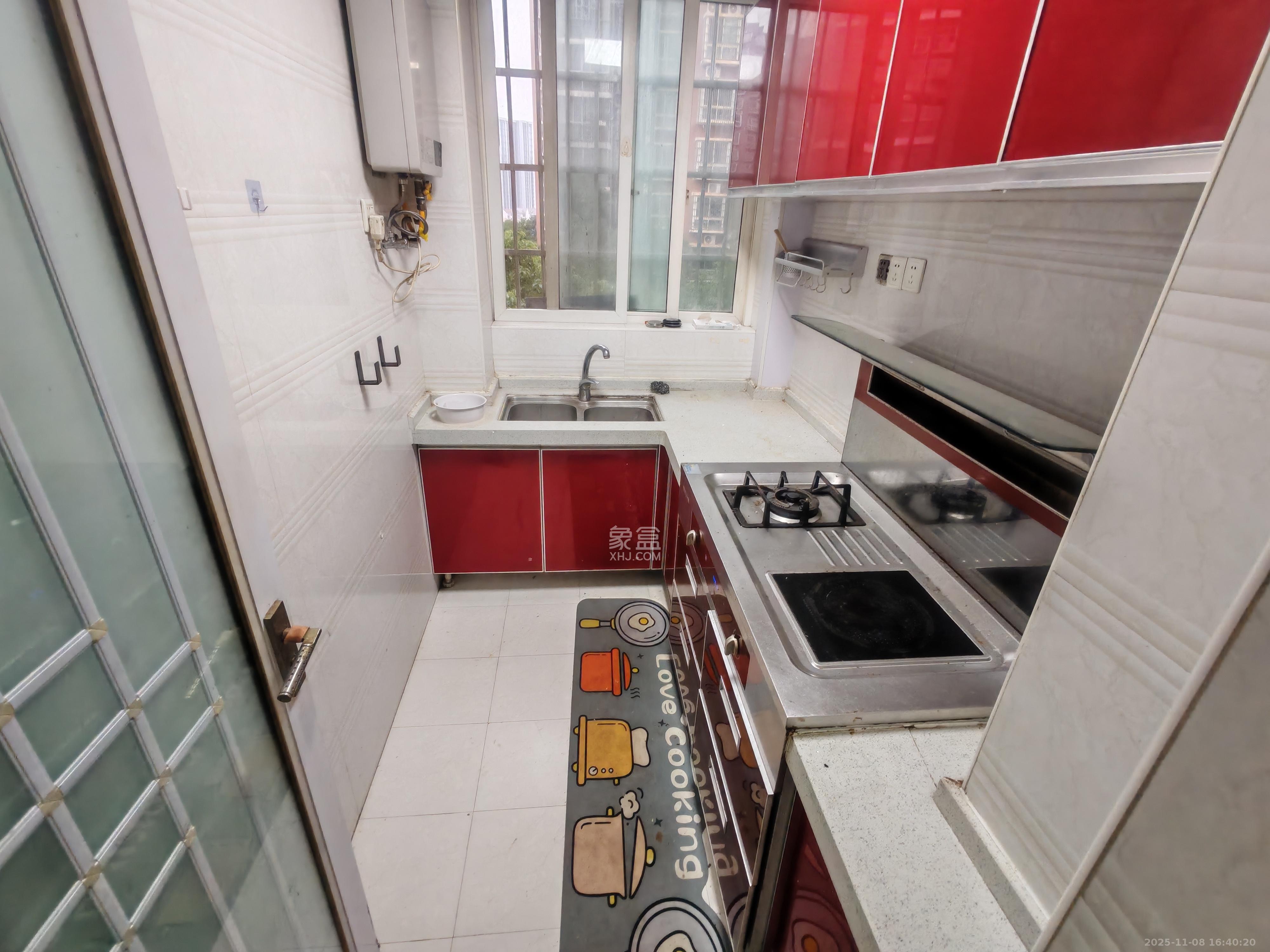 弘欣公寓  1室2厅1卫    1800.0元/月