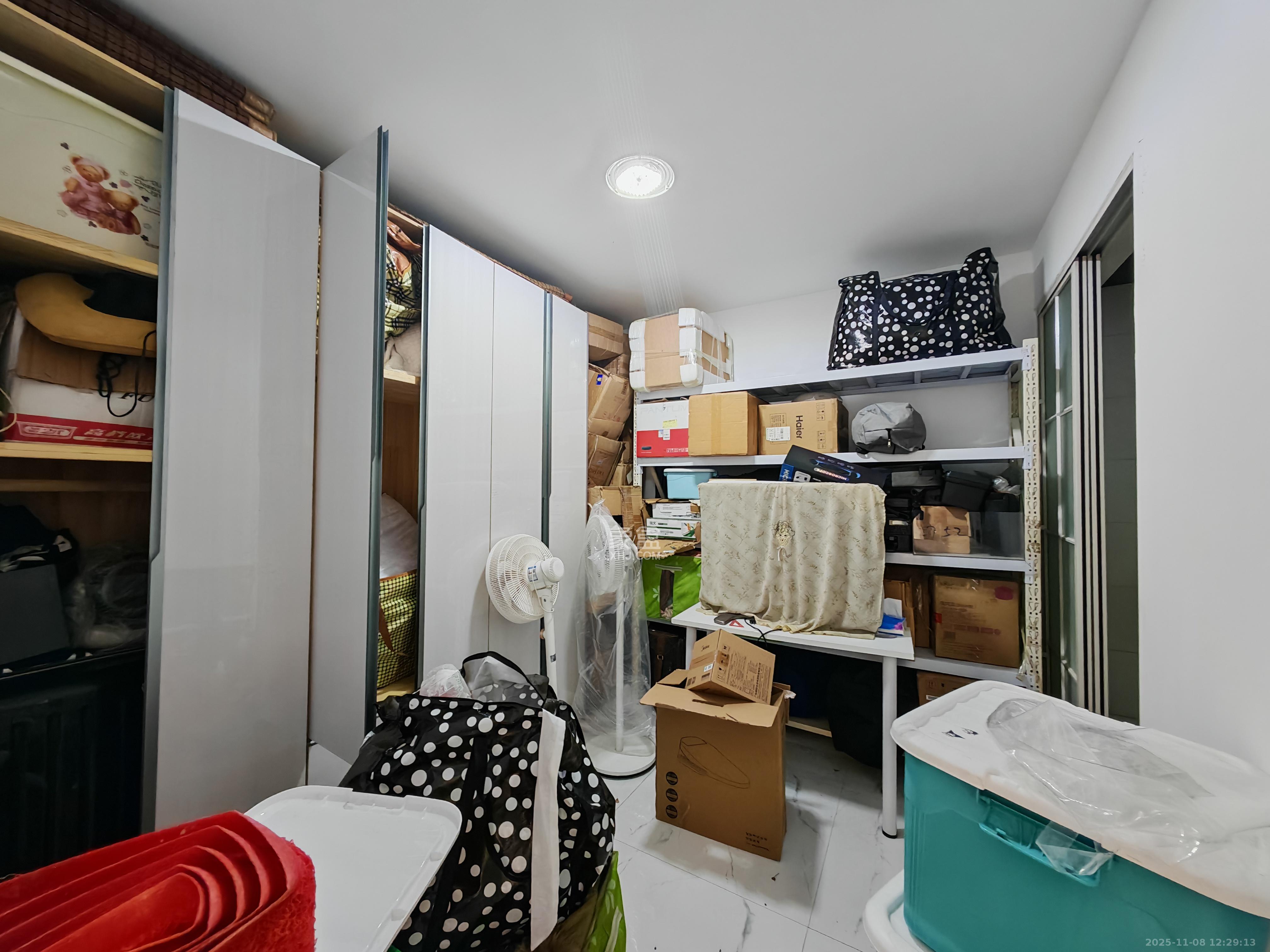 金茂梅溪湖  2室2厅1卫    1800.0元/月室内图