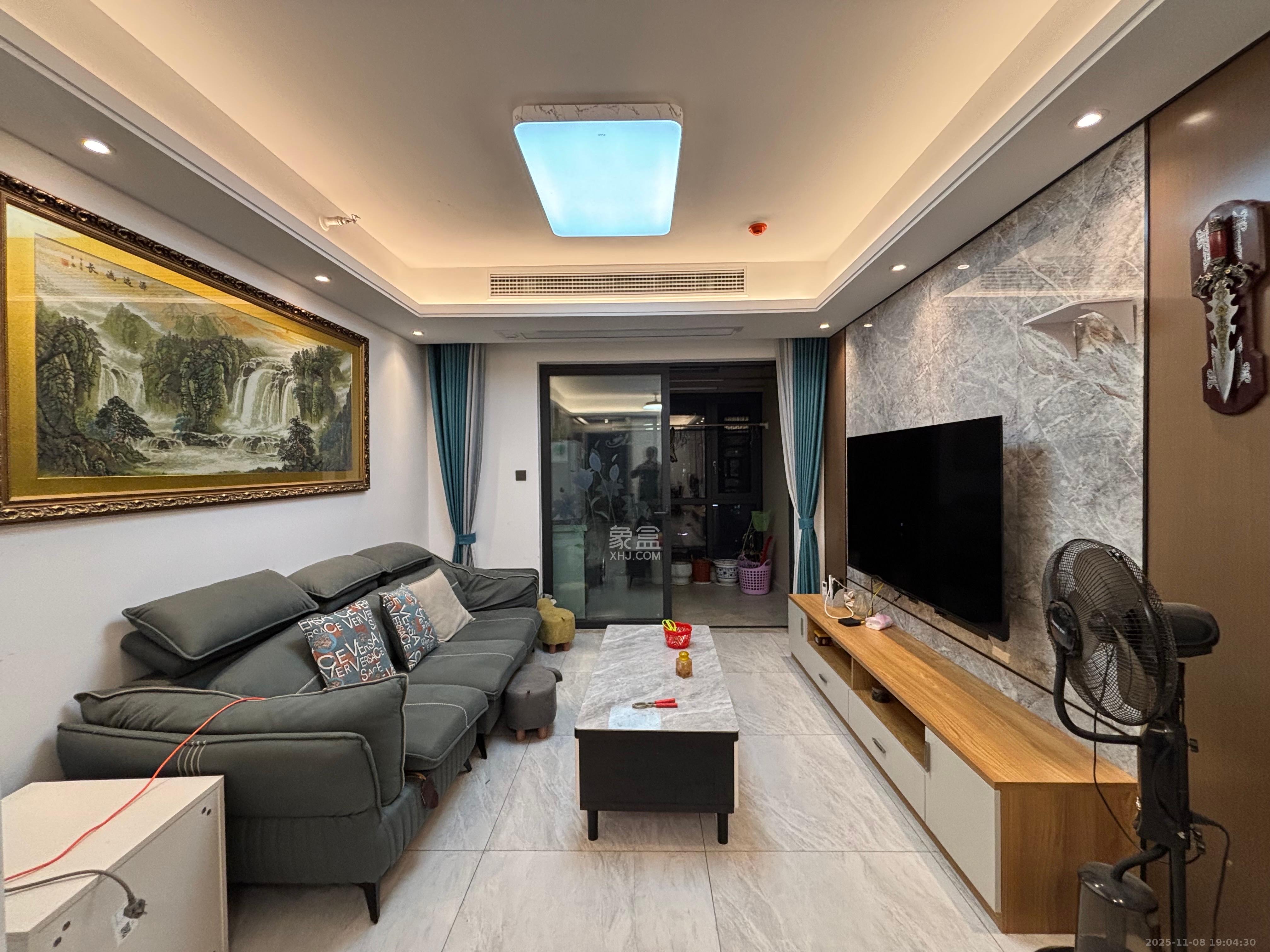 万科魅力之城天阔里 3室2厅2卫 2750.0元/月 万科魅力之城天阔里 3室2厅2卫 2750.0元/月室内图