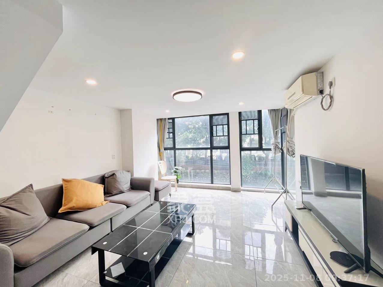 裕天国际商汇中心  1室0厅0卫    1600.0元/月室内图