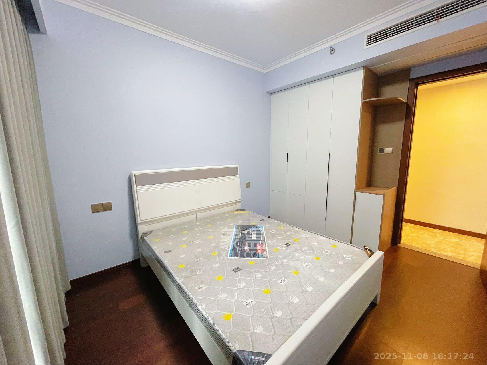 绿地长沙城际空间站（绿地新里佳苑）  4室2厅2卫    3890.0元/月室内图