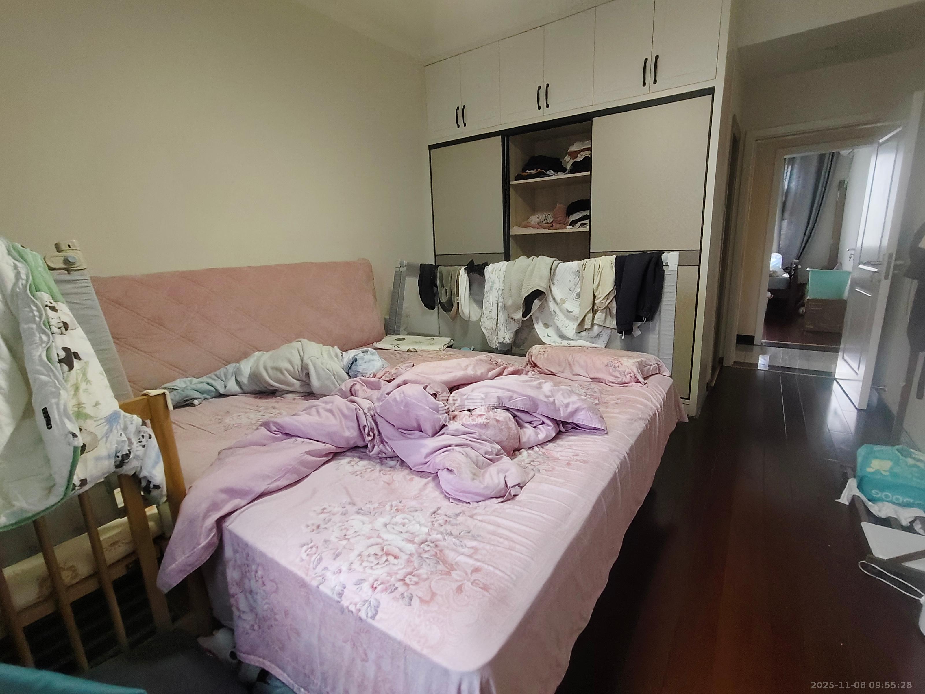 阳光丽城一期 4室2厅2卫 4200.0元/月 阳光丽城一期 4室2厅2卫 4200.0元/月室内图