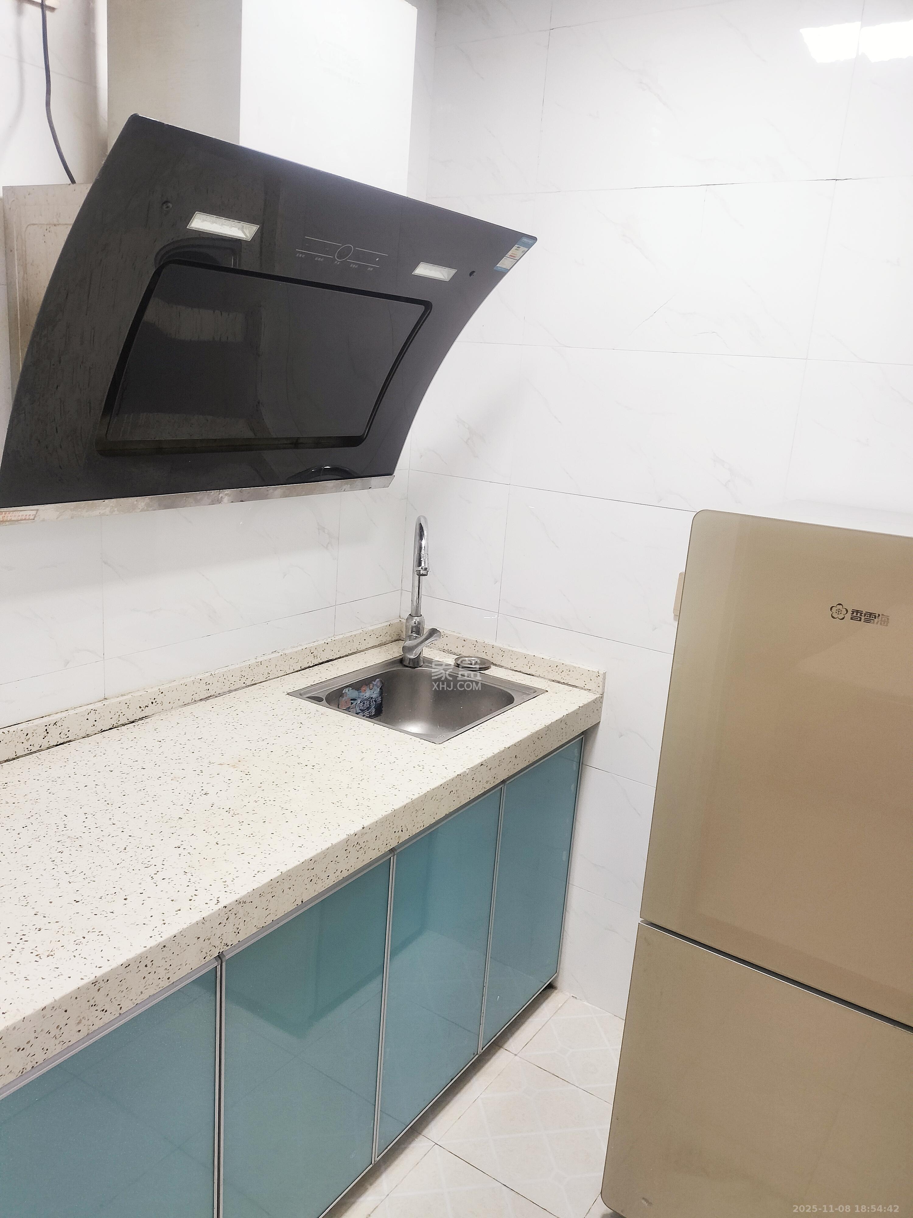 嘉顺苑  1室1厅1卫    1200.0元/月室内图