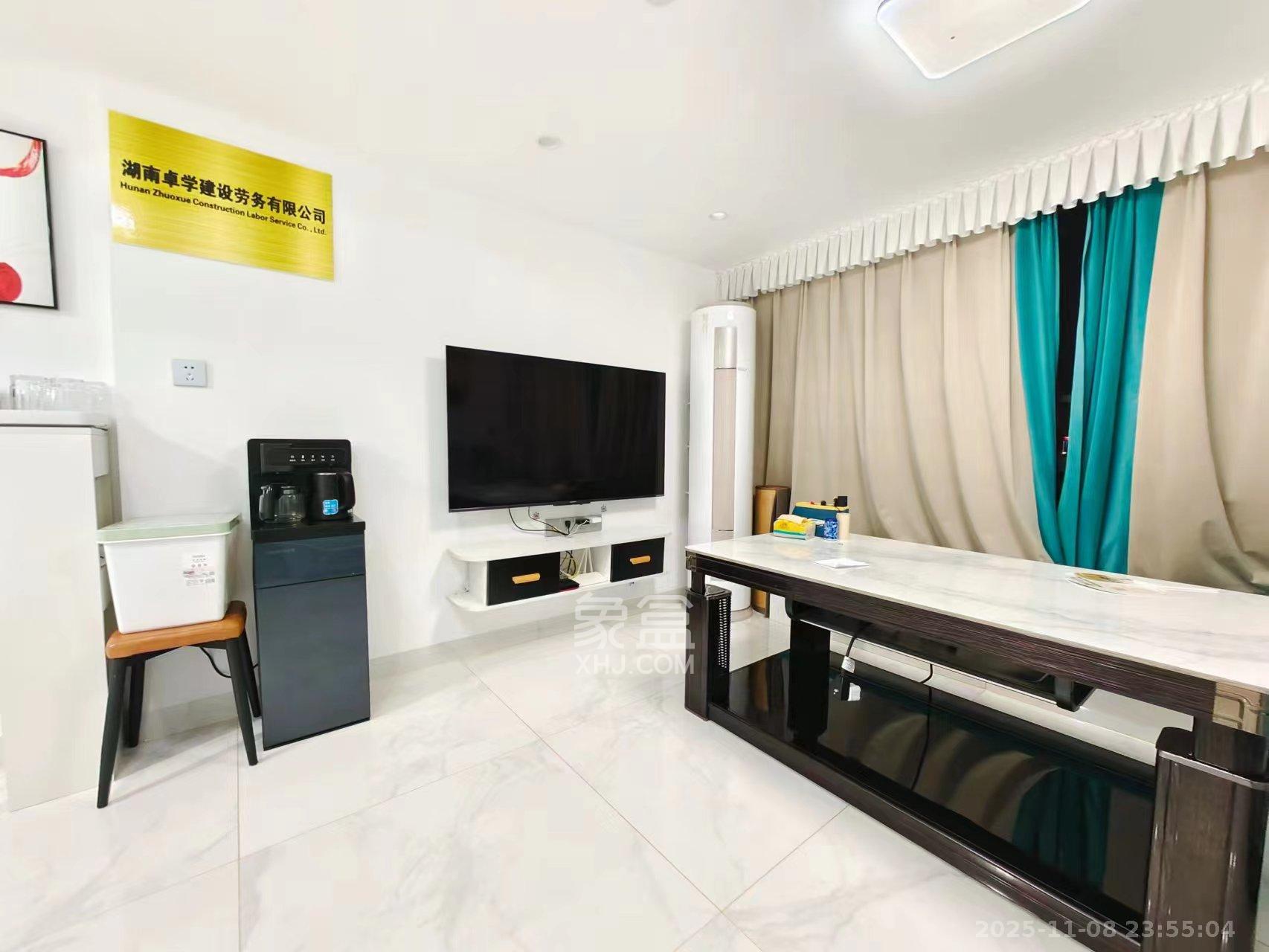 藏珑湖上公馆  1室0厅0卫    2500.0元/月室内图