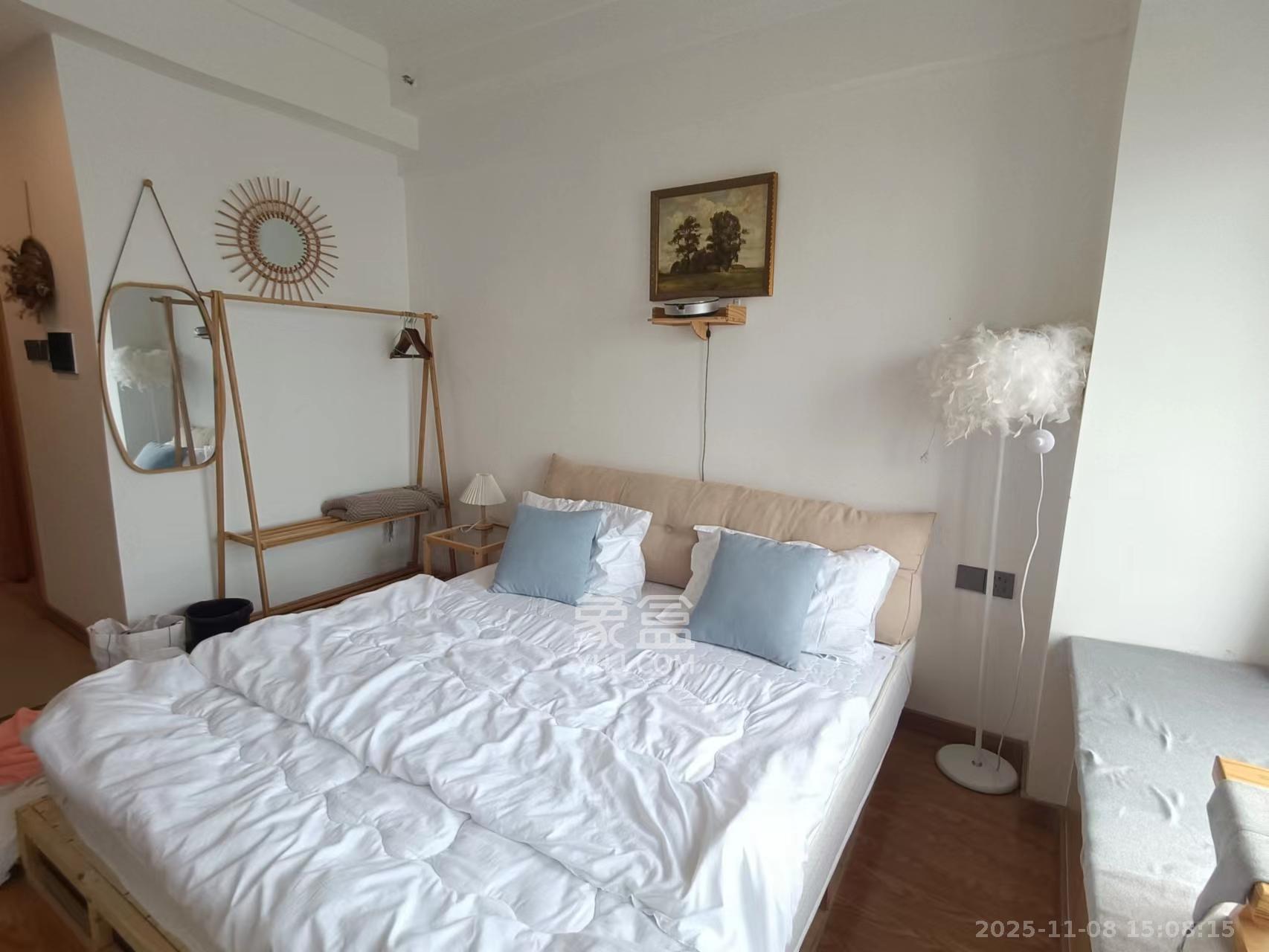 阳光城檀悦  1室1厅1卫    1600.0元/月室内图