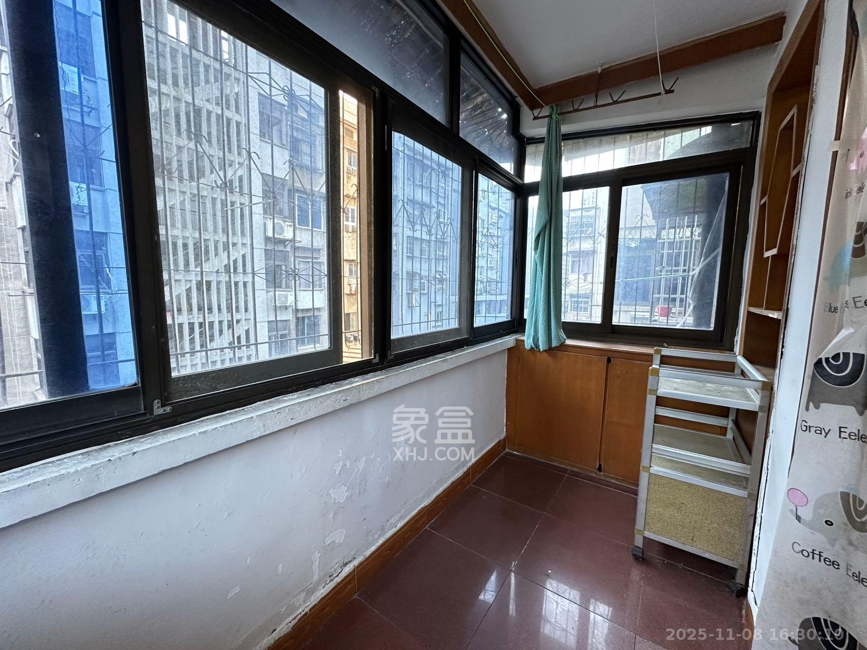 湘春路散盘  2室1厅1卫    1600.0元/月室内图