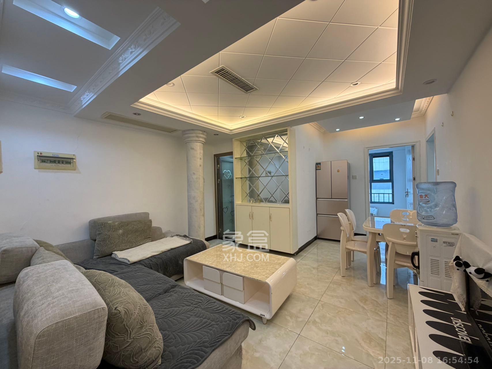 东怡外国(南湖一号) 2室1厅1卫 2800.0元/月 东怡外国(南湖一号) 2室1厅1卫 2800.0元/月室内图