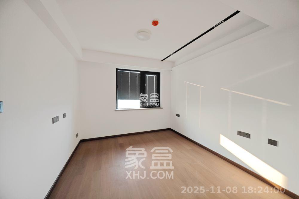 万科魅力之城 4室2厅2卫 3600.0元/月 万科魅力之城 4室2厅2卫 3600.0元/月室内图