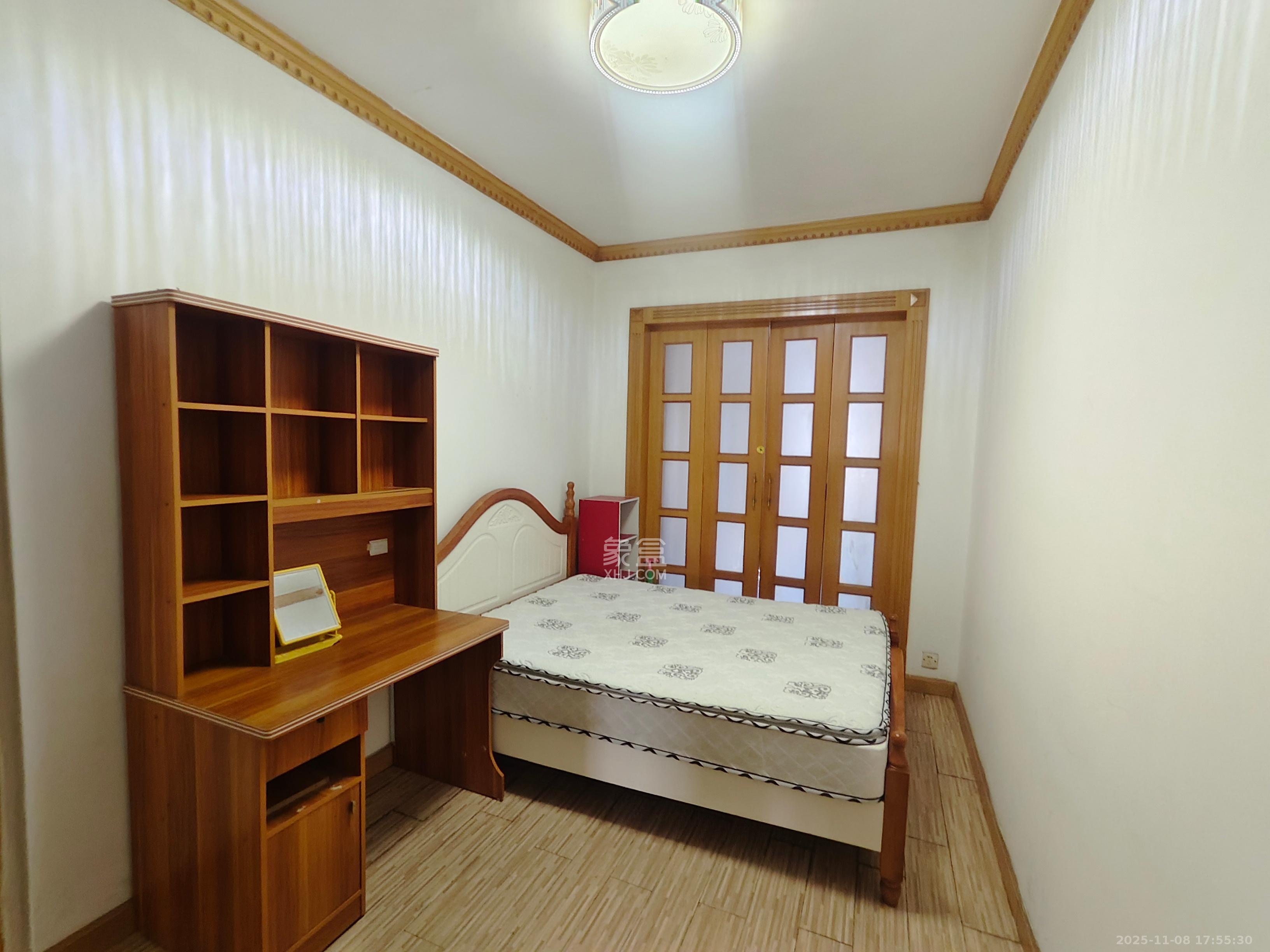 东塘电信宿舍  1室0厅0卫    1800.0元/月室内图