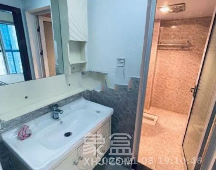 尚上美寓  1室2厅1卫    3200.0元/月室内图