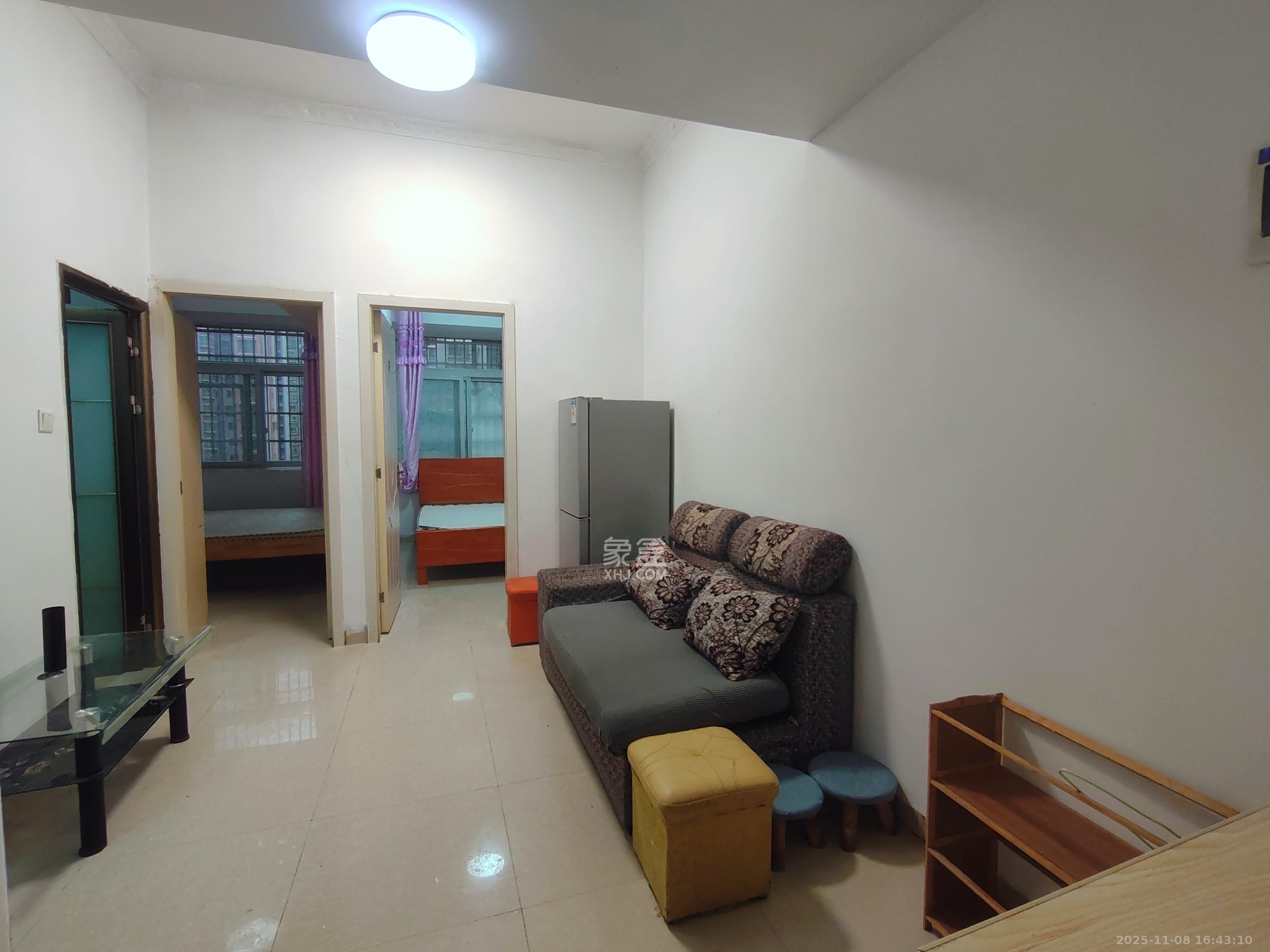 骑龙安置小区 2室1厅0卫 1300.0元/月 骑龙安置小区 2室1厅0卫 1300.0元/月室内图