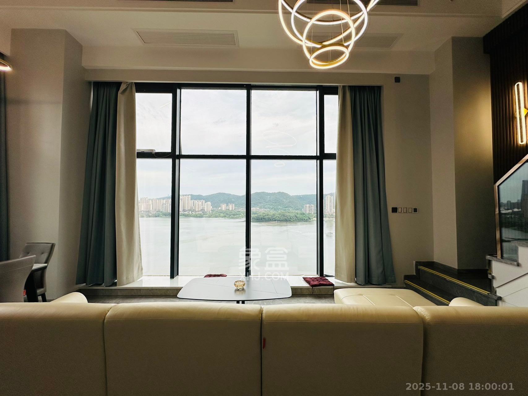 梅溪半岛 1室1厅1卫 5000.0元/月 梅溪半岛 1室1厅1卫 5000.0元/月室内图