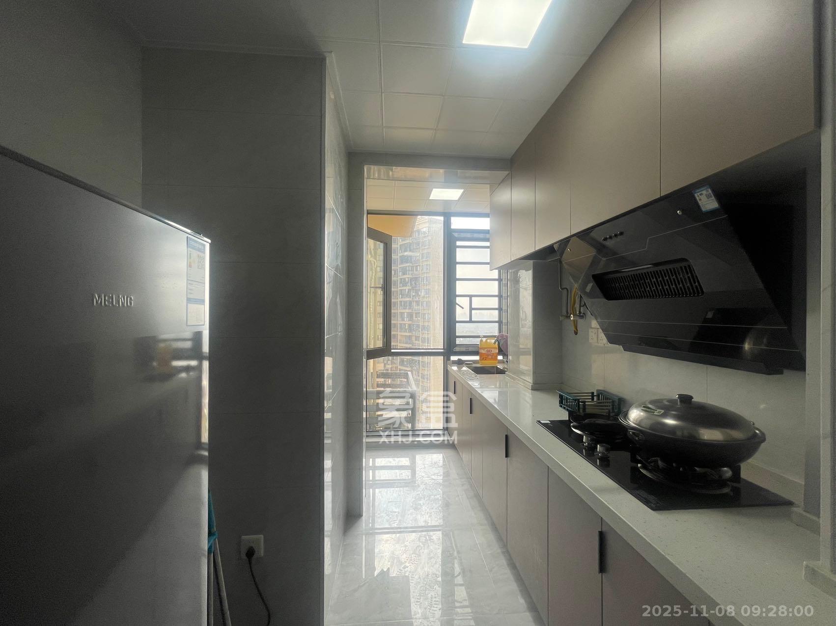 保利香槟国际 3室2厅1卫 2300.0元/月 保利香槟国际 3室2厅1卫 2300.0元/月室内图