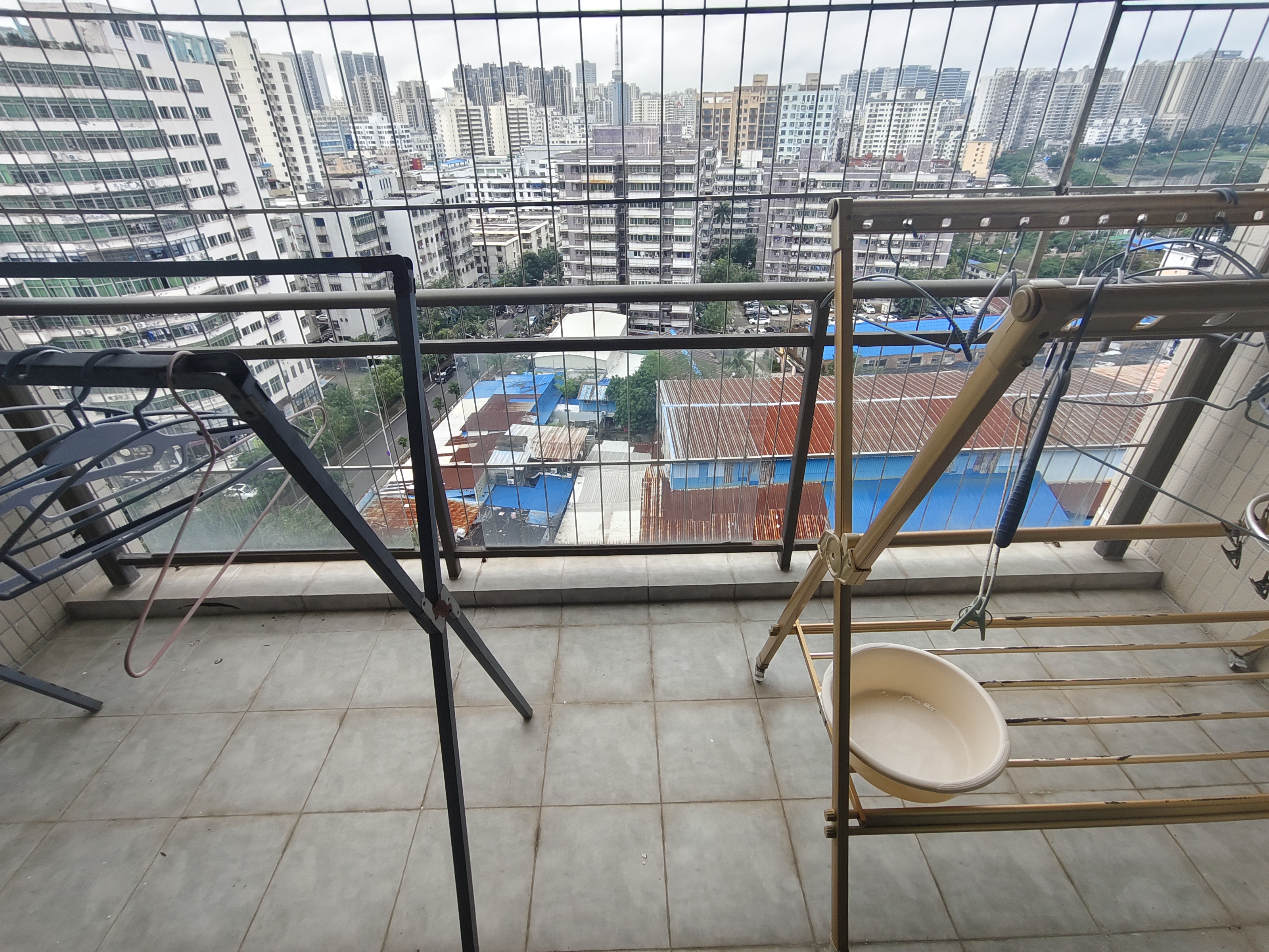 汇景骏园  3室2厅2卫    3500.0元/月室内图