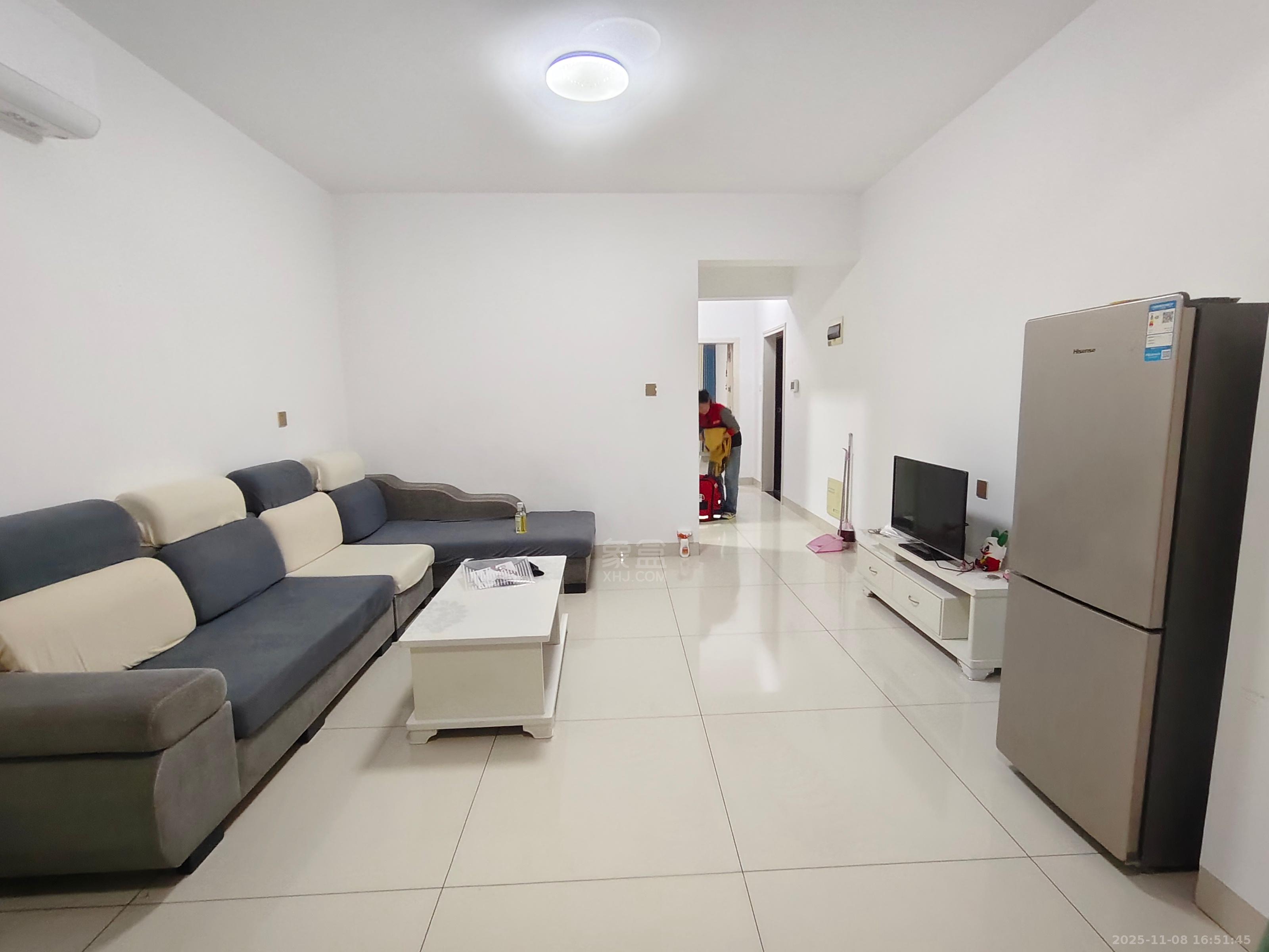 新塘家园安置小区  1室1厅1卫    1100.0元/月室内图